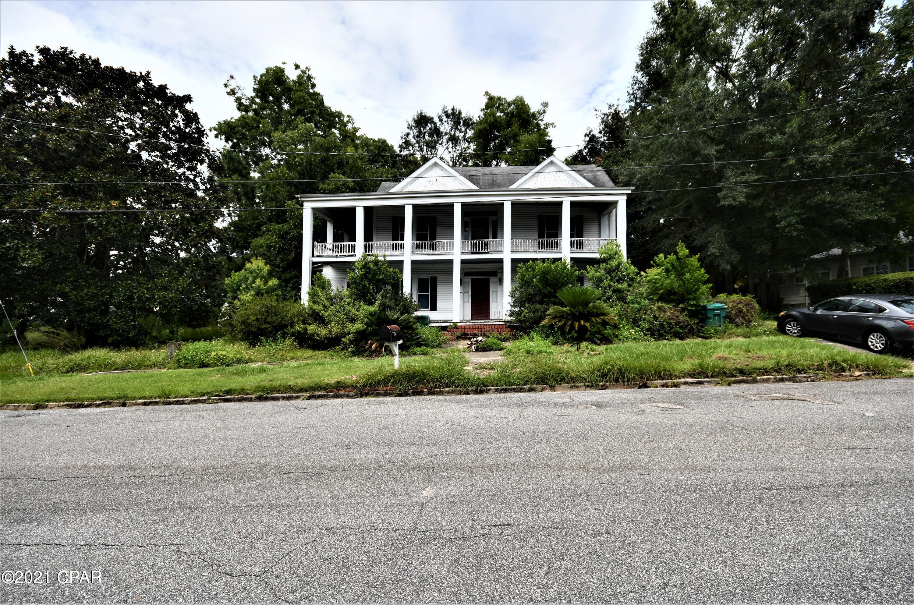 Bonifay - Residential