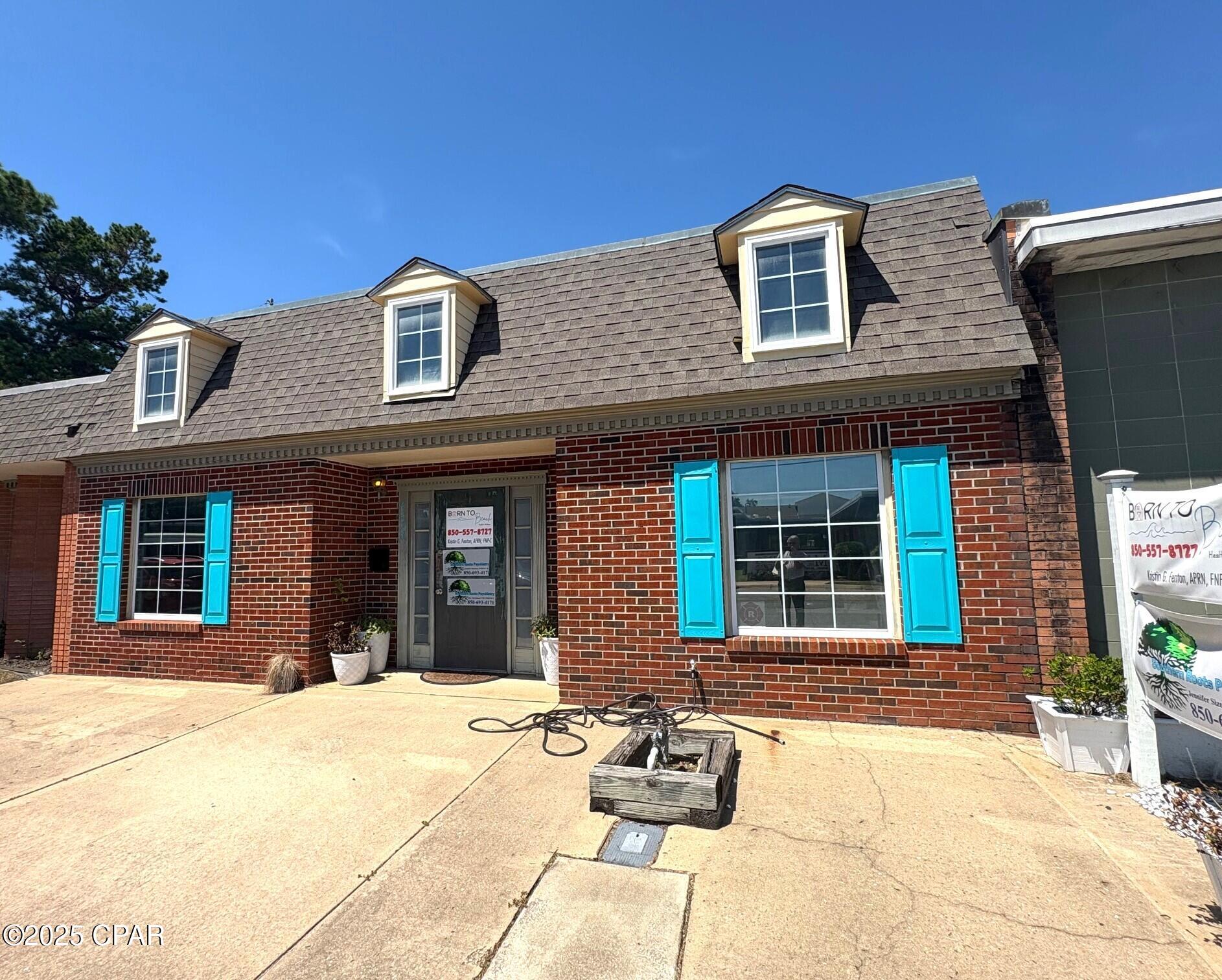 OFFICE SPACE in Marianna located in the medical community directly across the street from the Marianna Nursing Home. One block from Jackson Hospital. The office has a reception area, 5 offices, 4 exam rooms, and  2 half baths. there are 5 dedecated parking that belongs with this property along with on street parking. This property is joined by 4290 and 4294 5th Street if interested in the 3 offices.