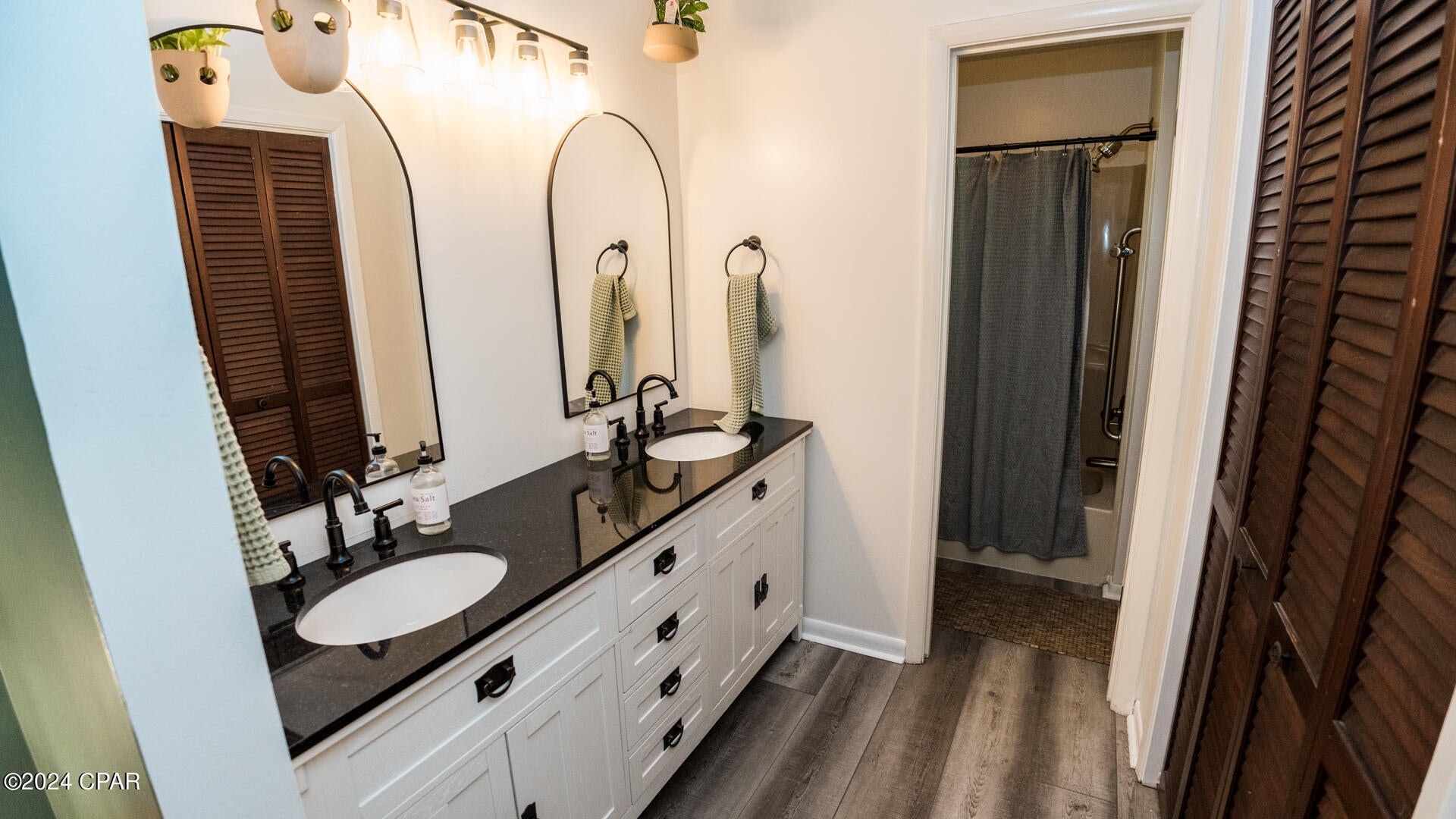 Derby Woods - Residential