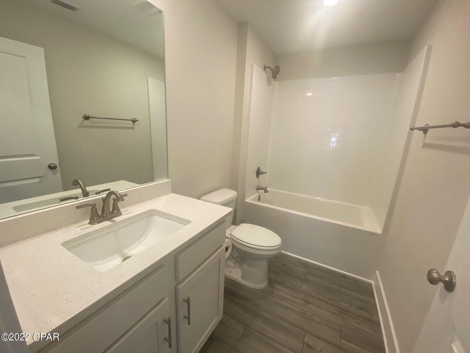 [No Recorded Subdiv] - Residential Lease