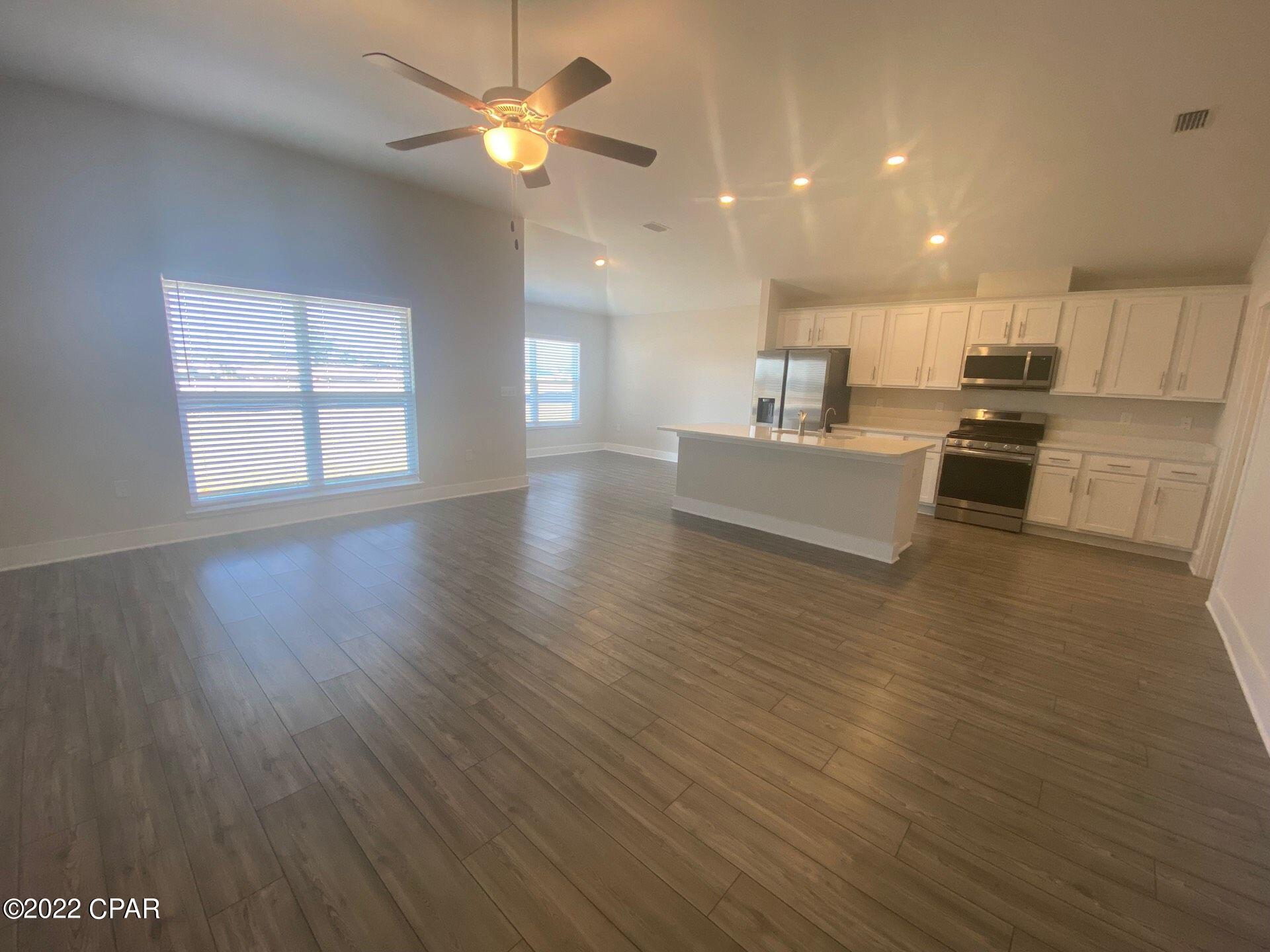 [No Recorded Subdiv] - Residential Lease