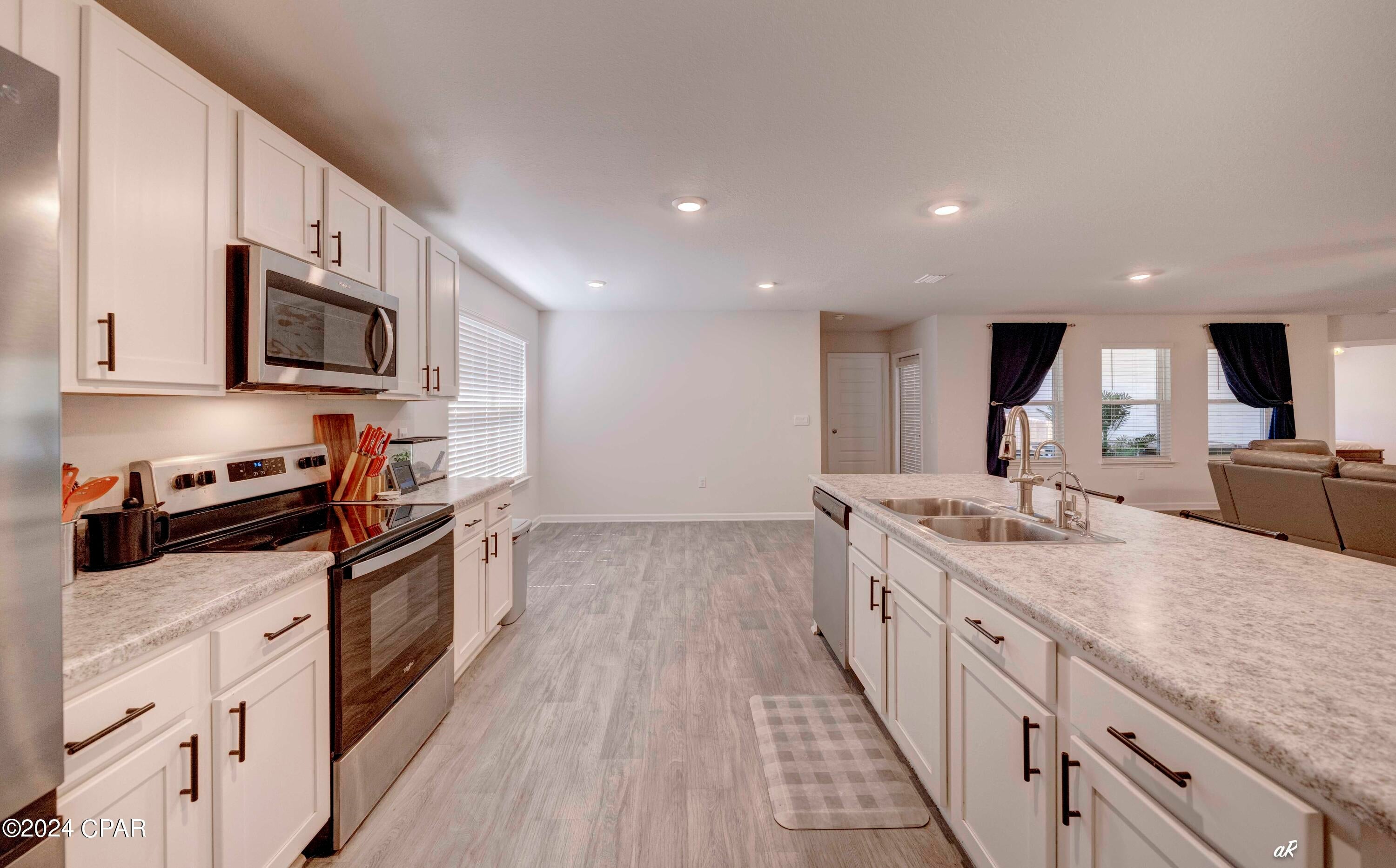 [No Recorded Subdiv] - Residential Lease