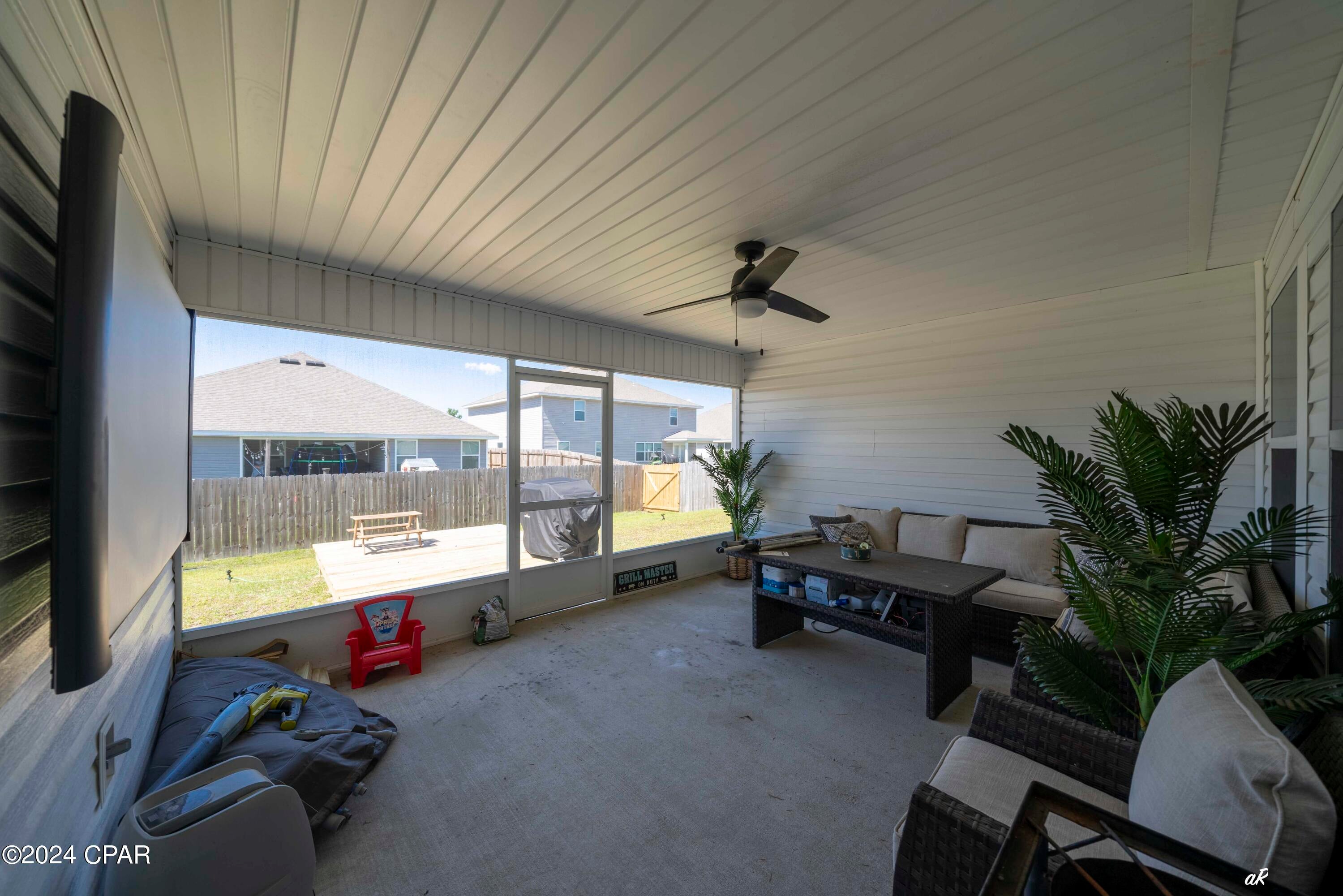 [No Recorded Subdiv] - Residential Lease
