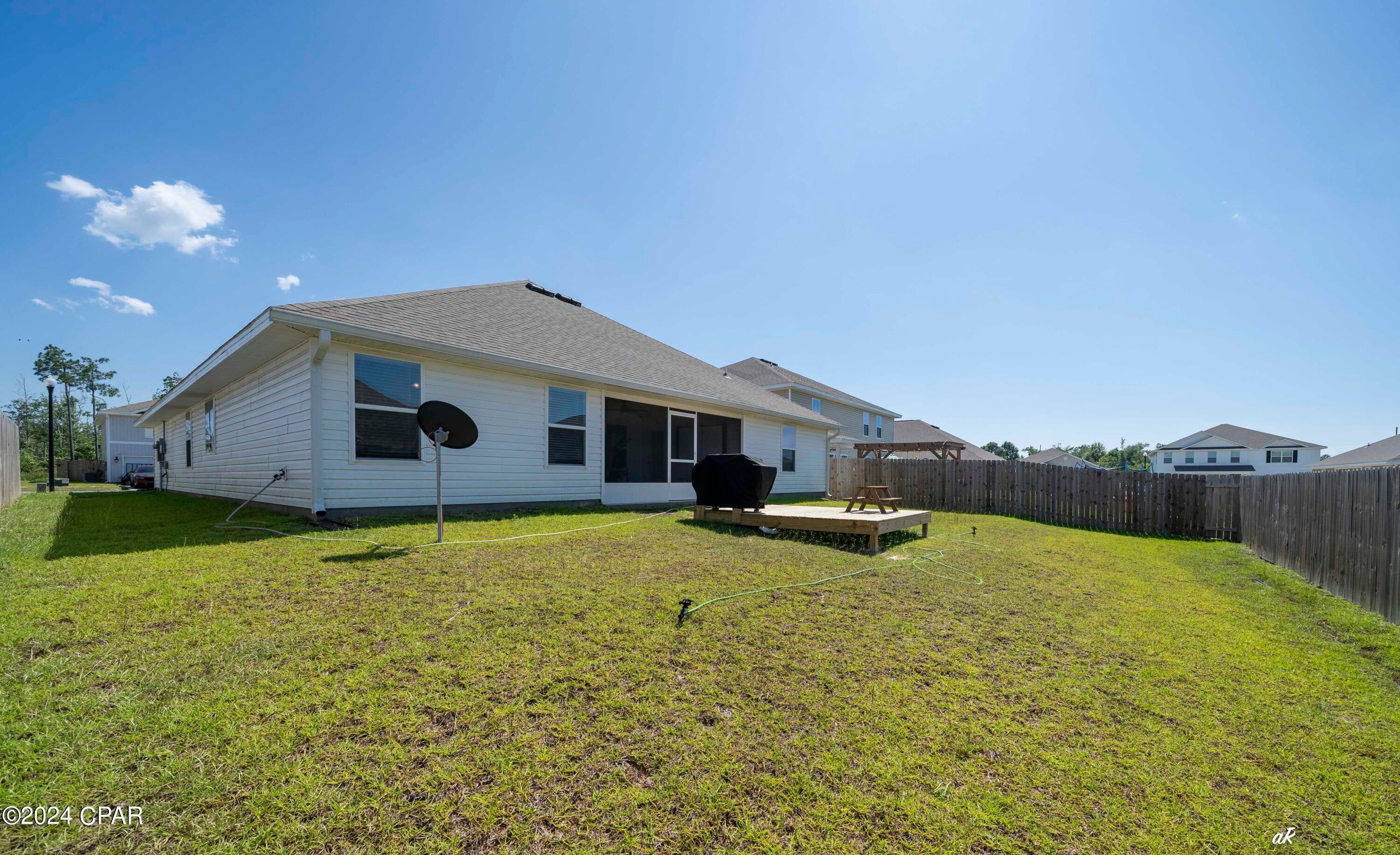 [No Recorded Subdiv] - Residential Lease