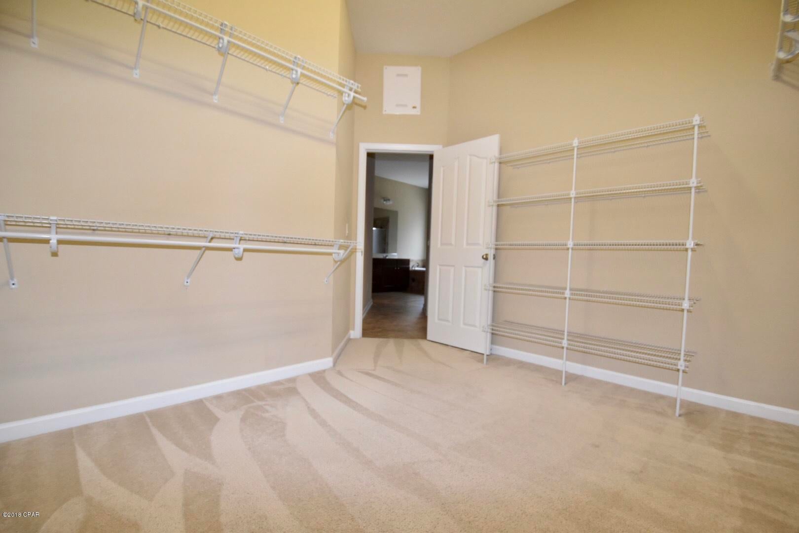 Hawks Landing - Residential