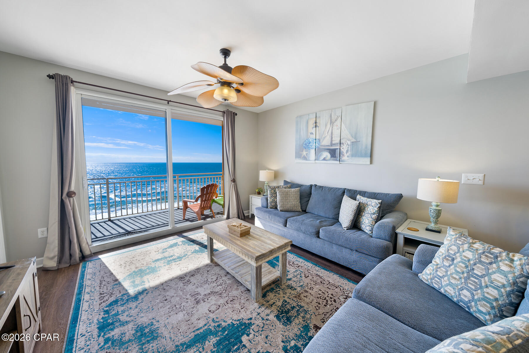 Splash Condo - Residential