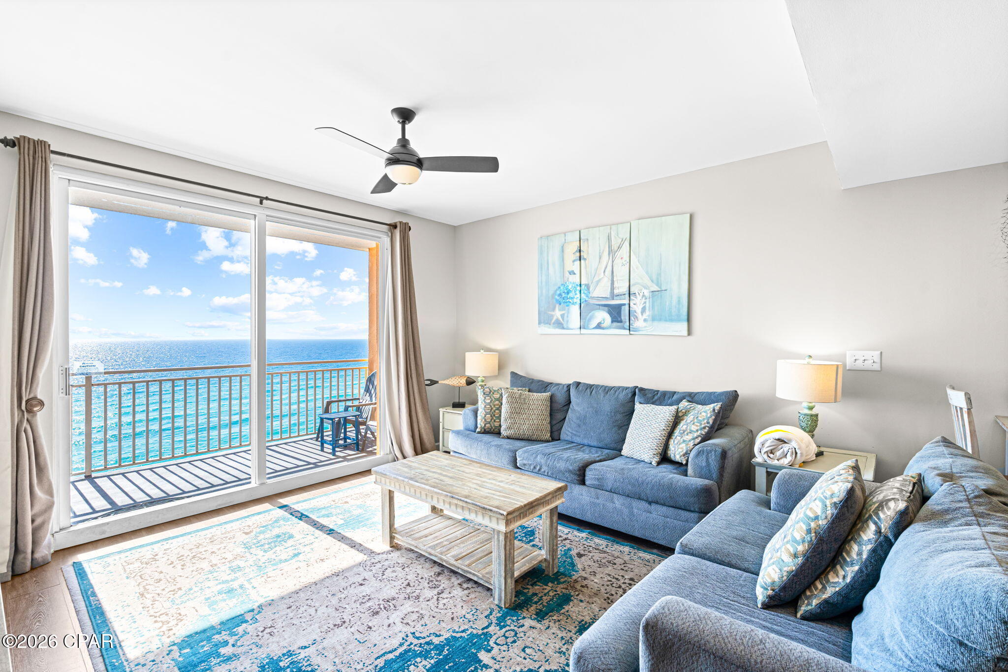 Splash Condo - Residential