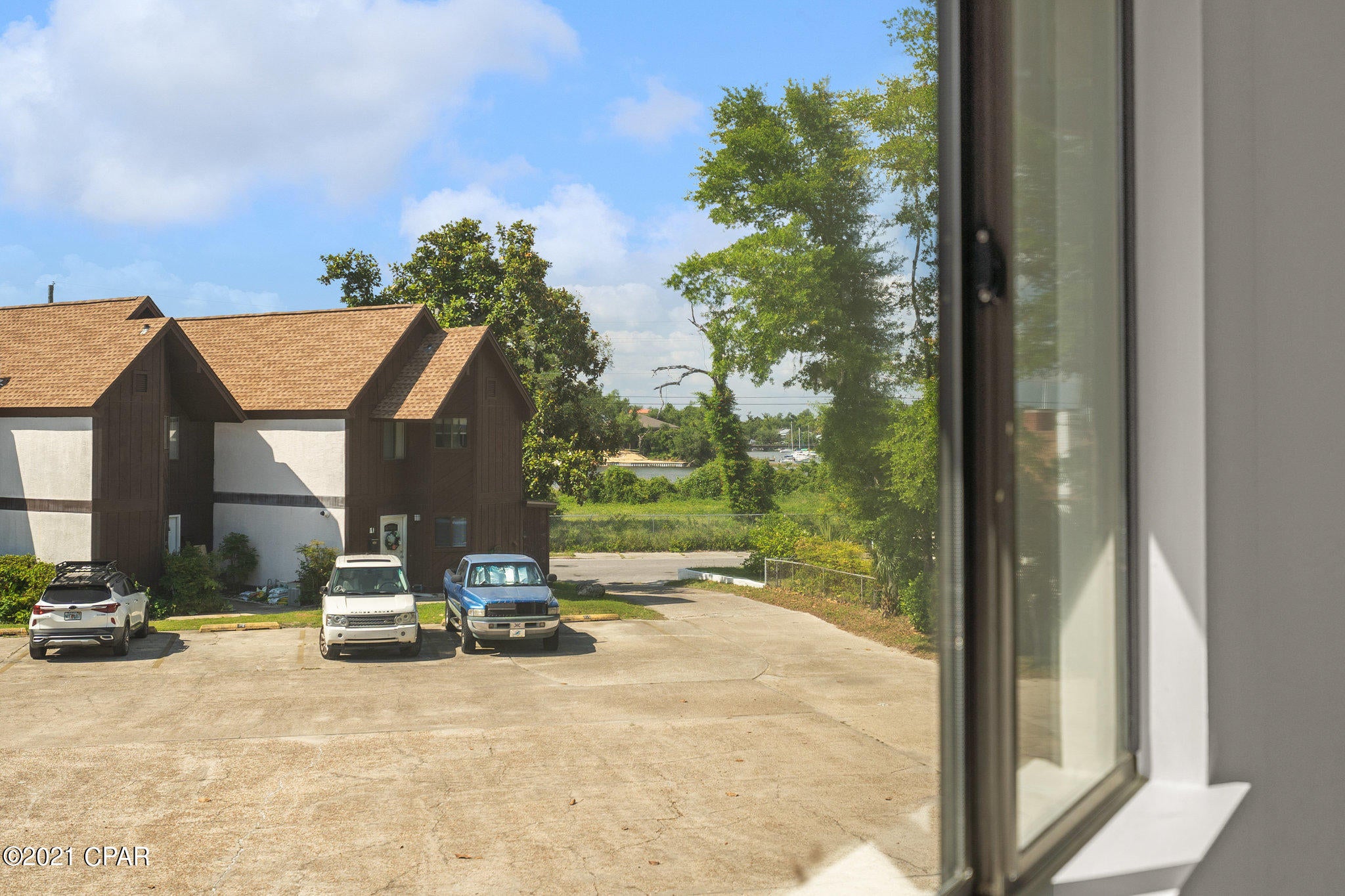 Cedar Cove Apts - Residential
