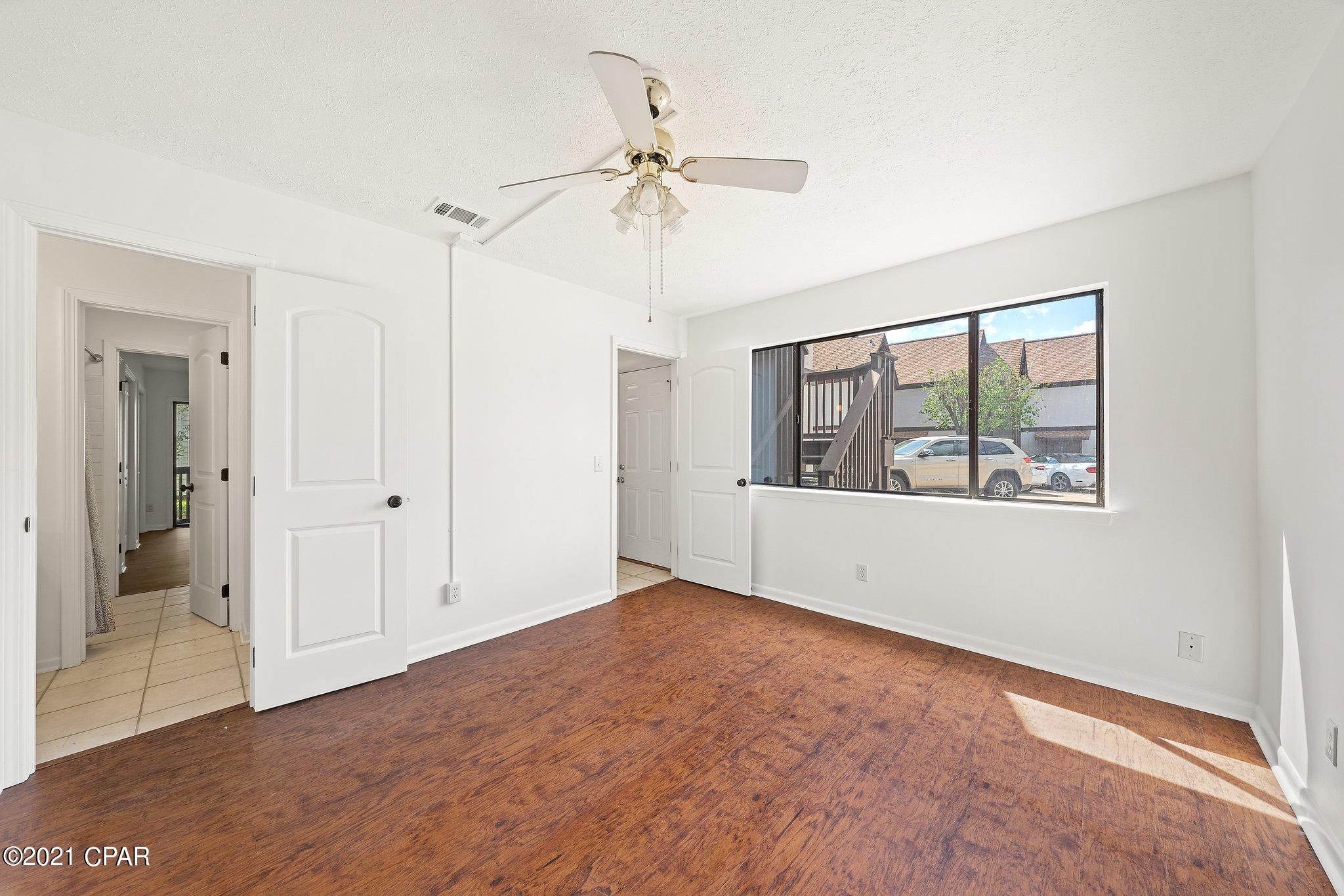 Cedar Cove Apts - Residential