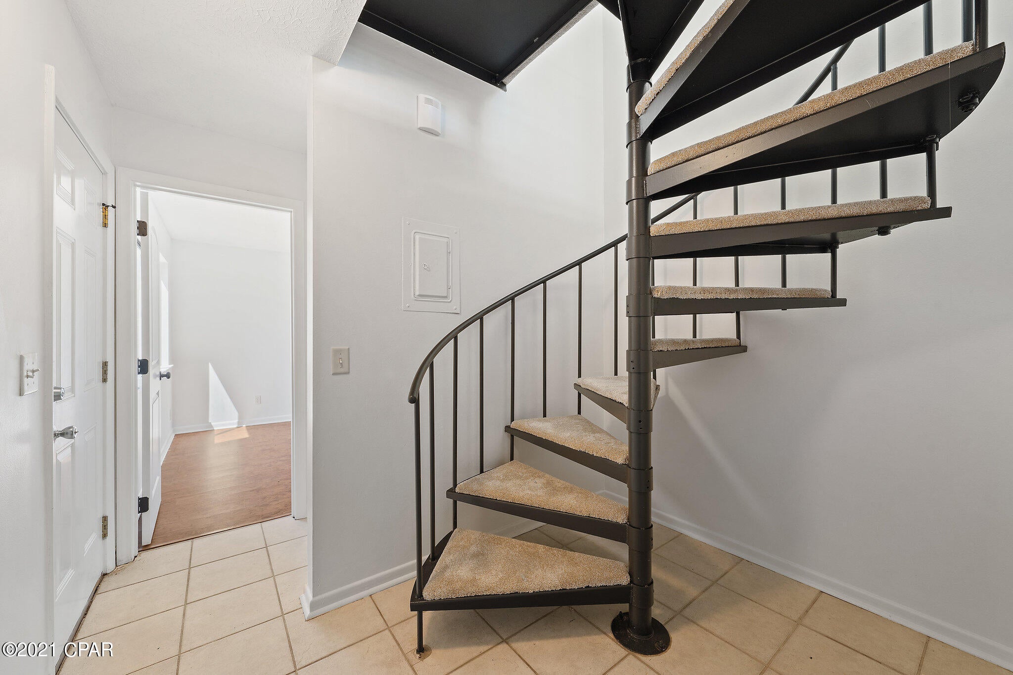 Cedar Cove Apts - Residential