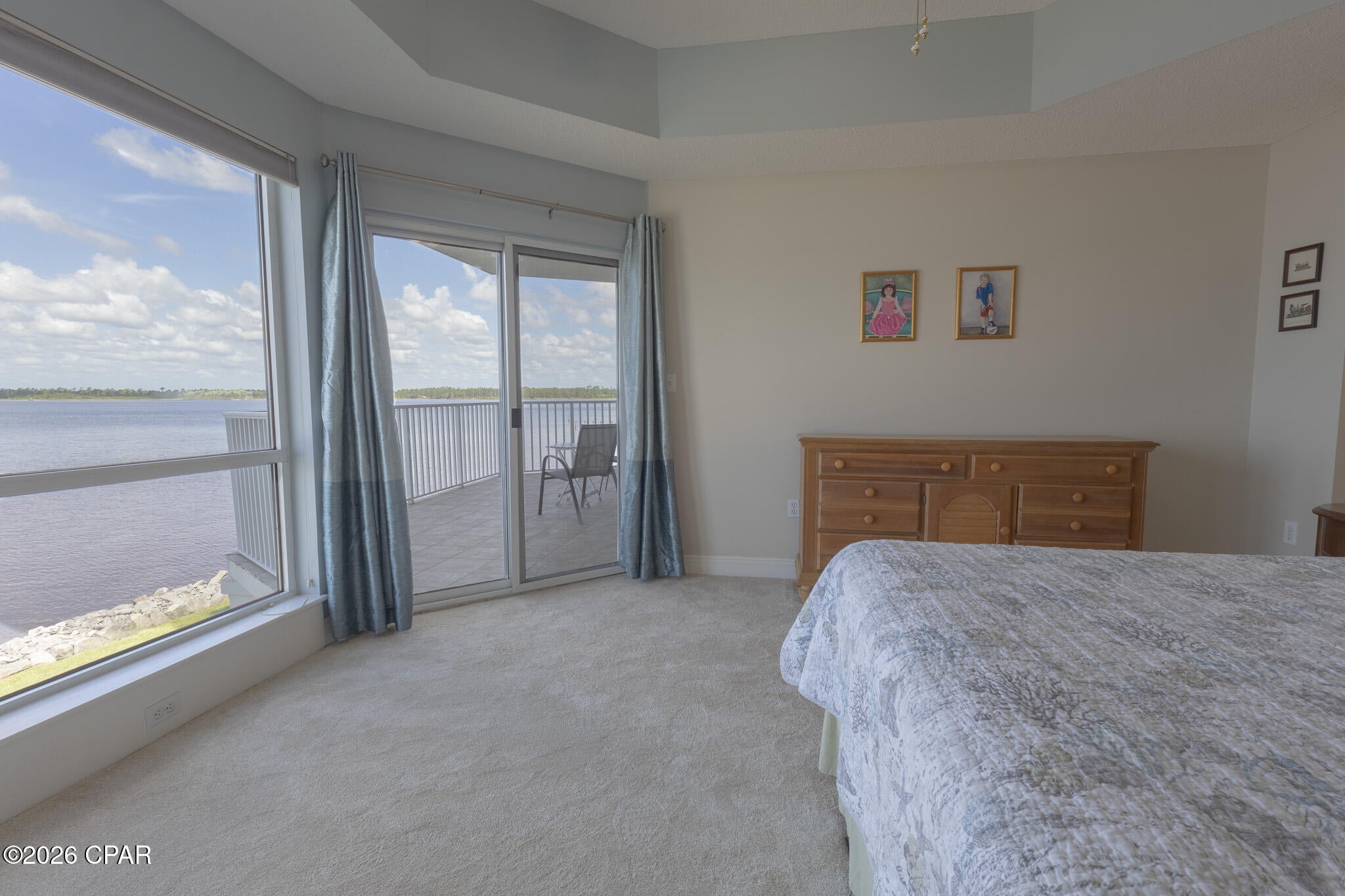 Marina Bay Condo - Residential