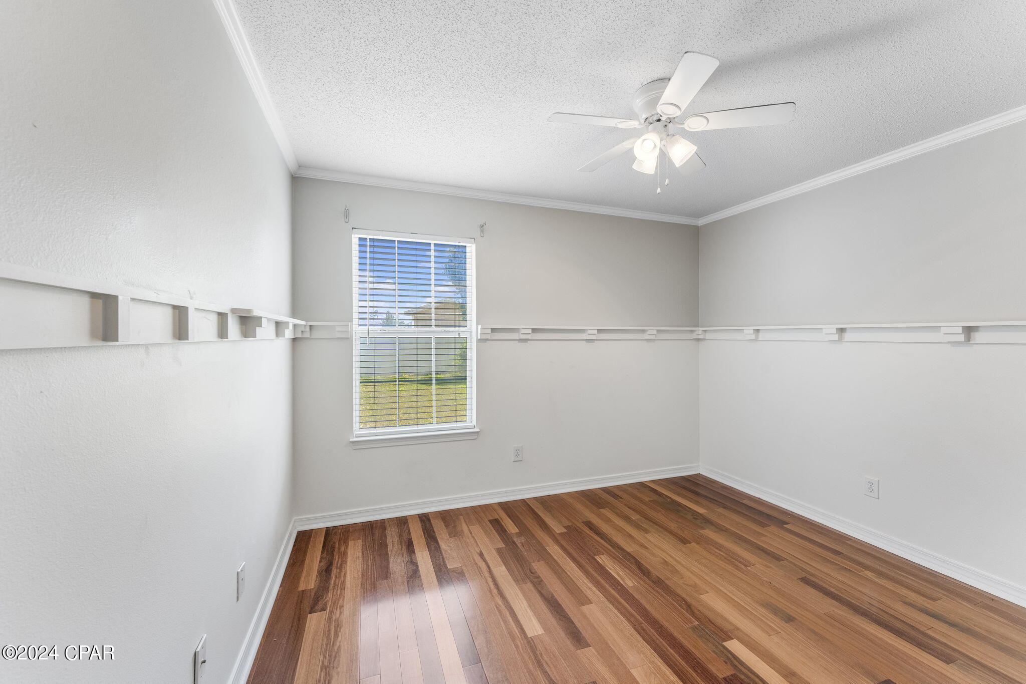 Hammocks - Residential Lease
