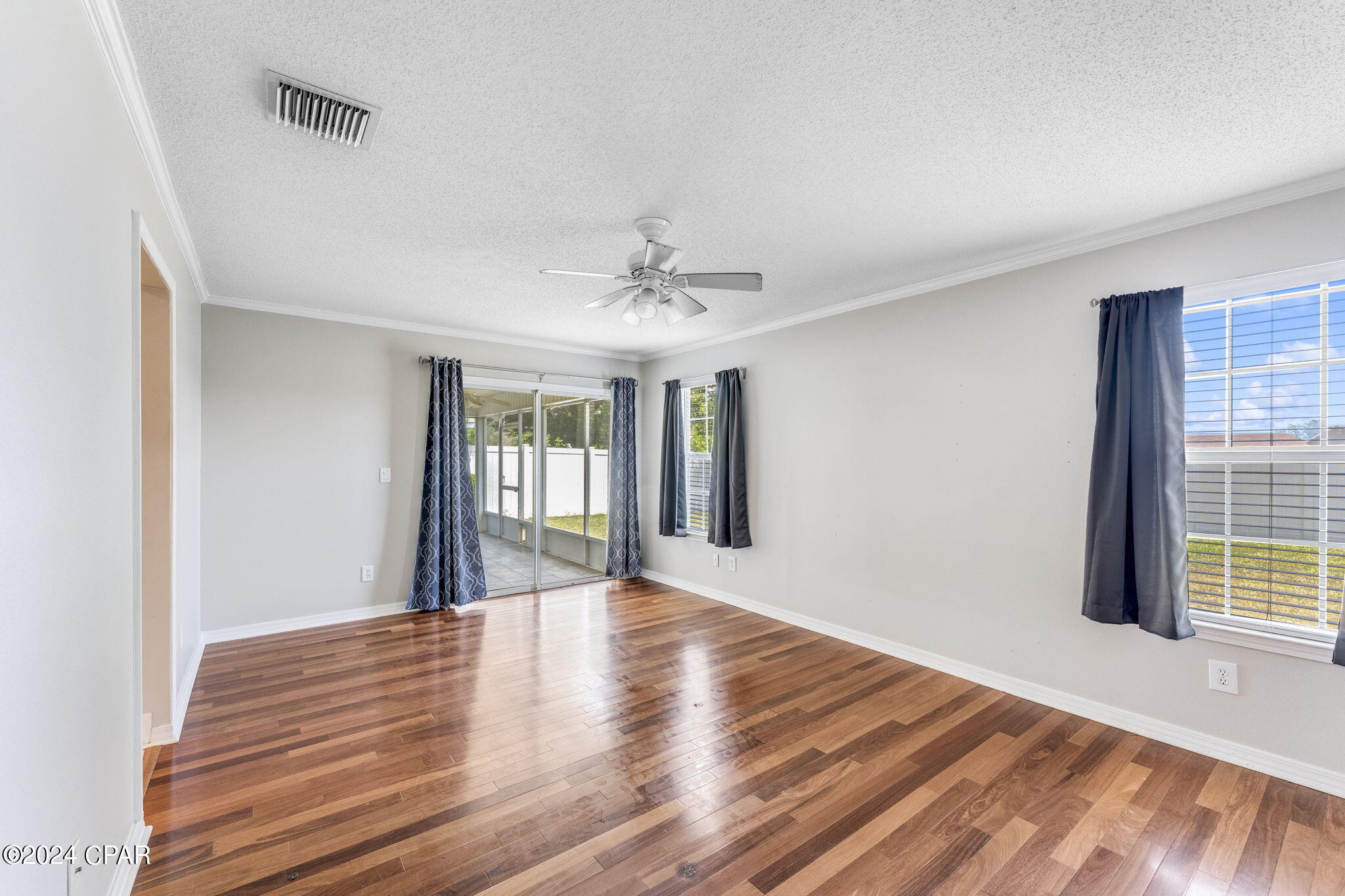 Hammocks - Residential Lease