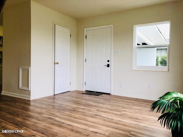 [No Recorded Subdiv] - Residential Lease