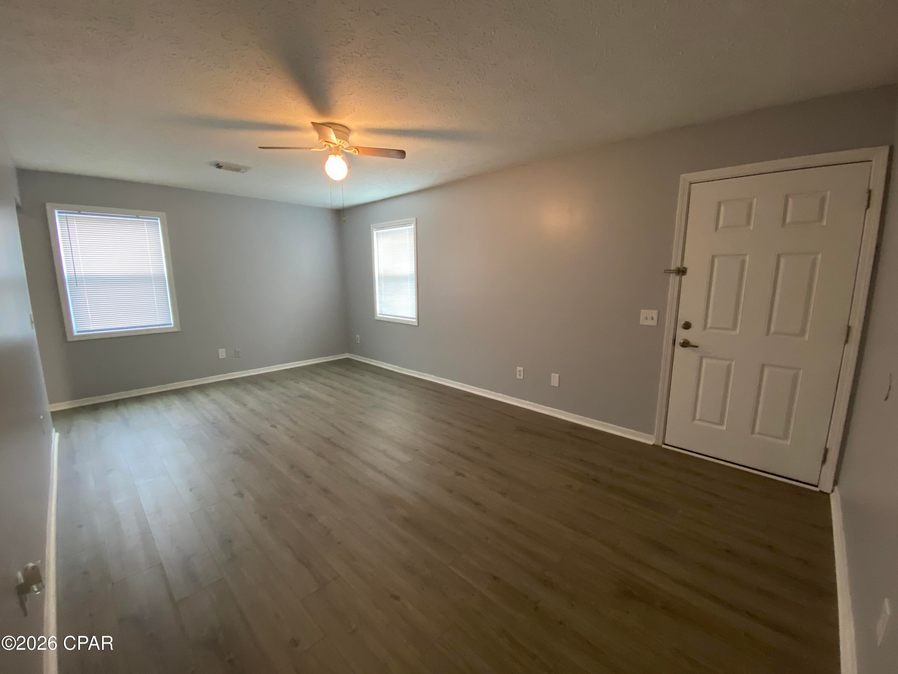 [No Recorded Subdiv] - Residential Lease