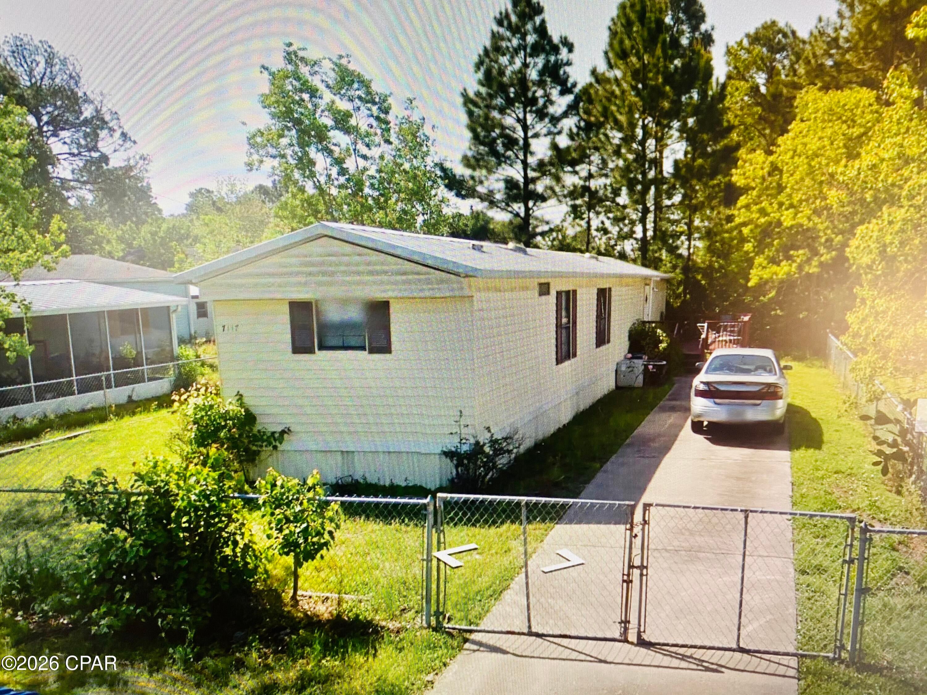 Beautiful 3 bedrooms 2 bathrooms Large and spacious Mobile Home with Beach Access just Minutes Away, patio is Large & fenced for privacy, come and enjoy the benefits of relaxed beach living.
