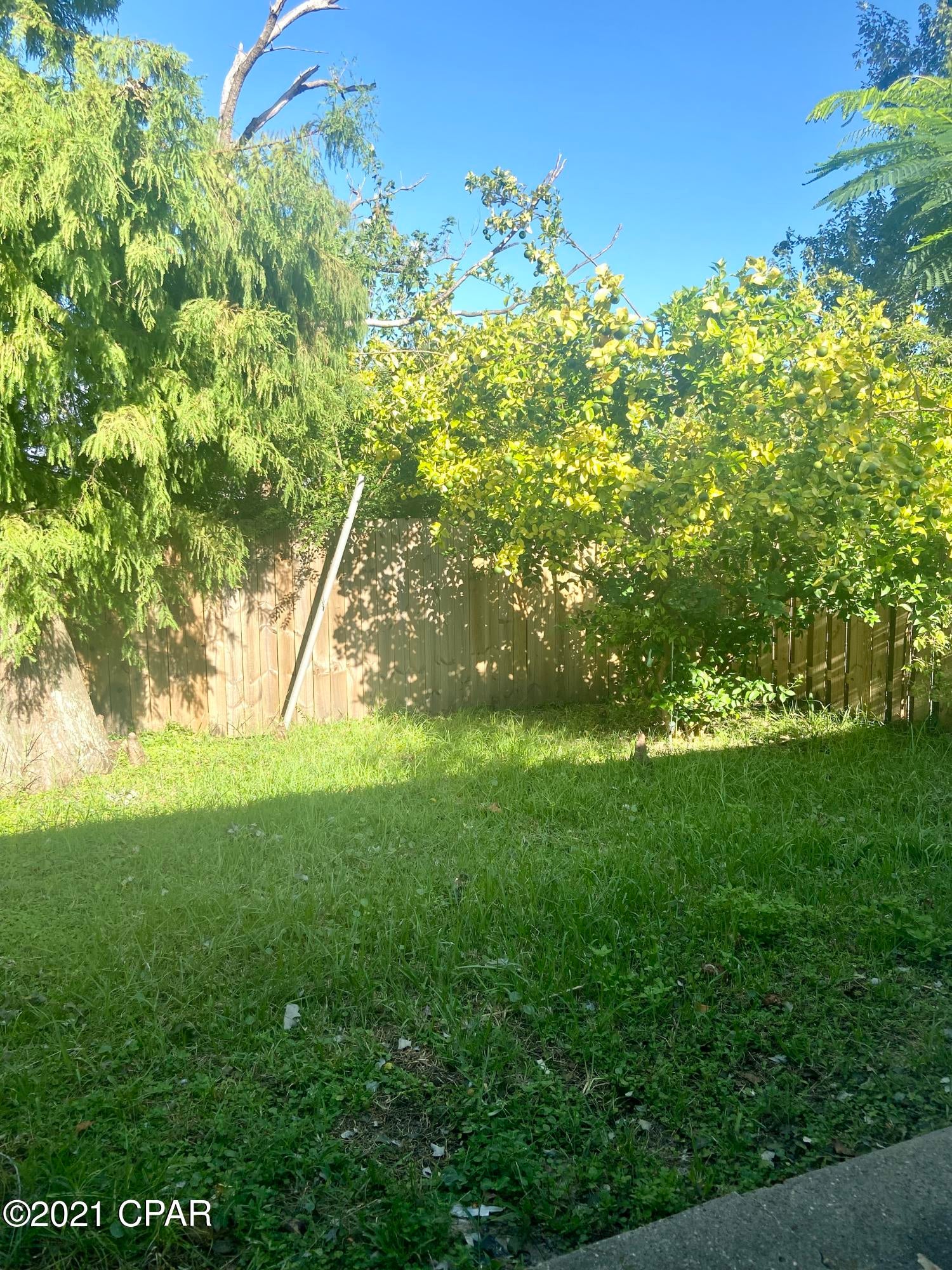 [No Recorded Subdiv] - Residential Lease