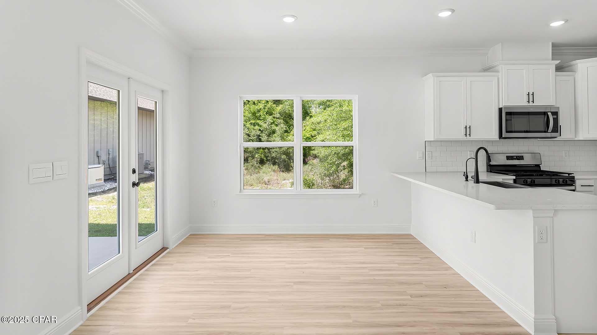 Colonial Landing - Residential