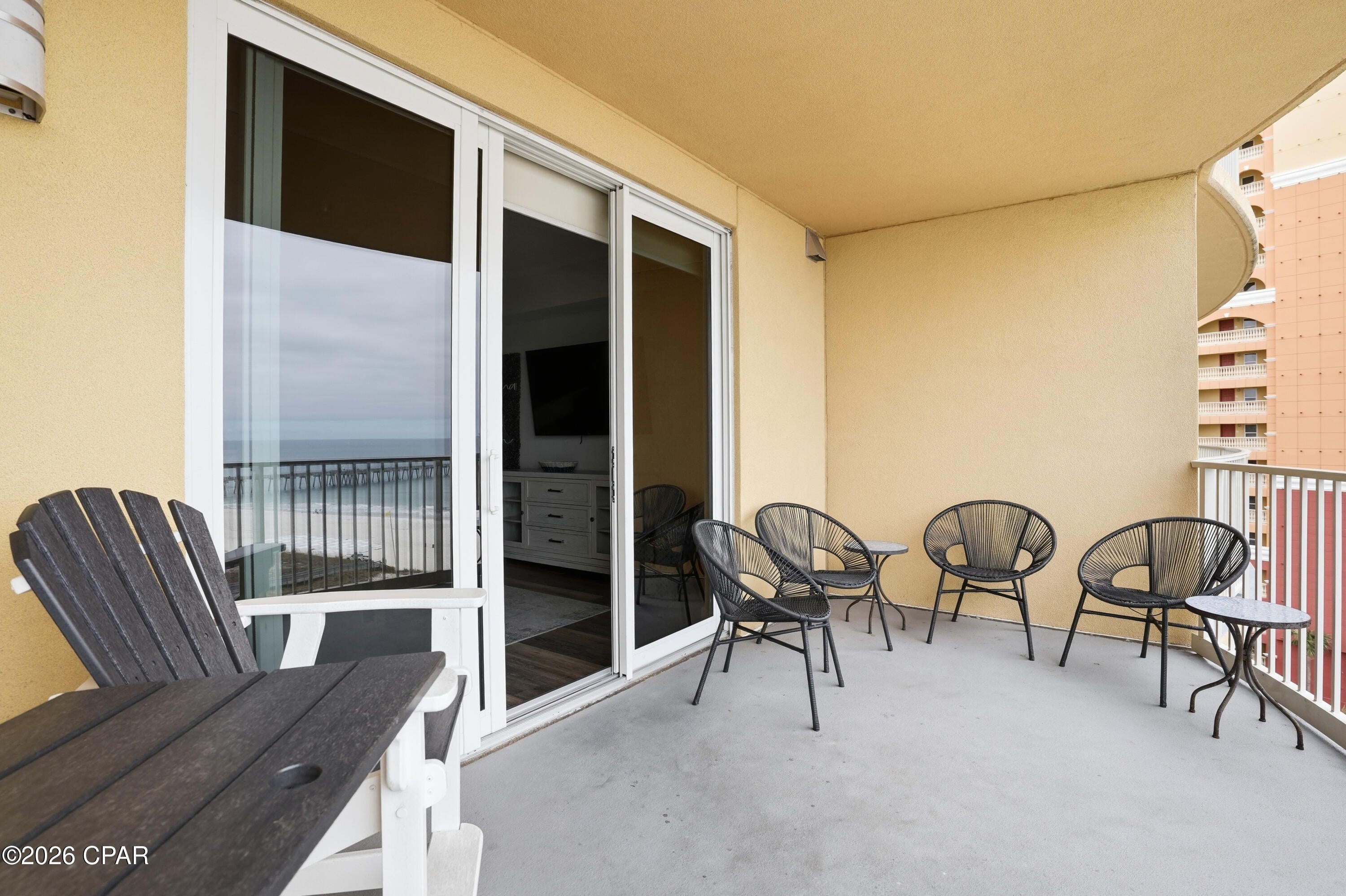 Calypso Towers III - Residential