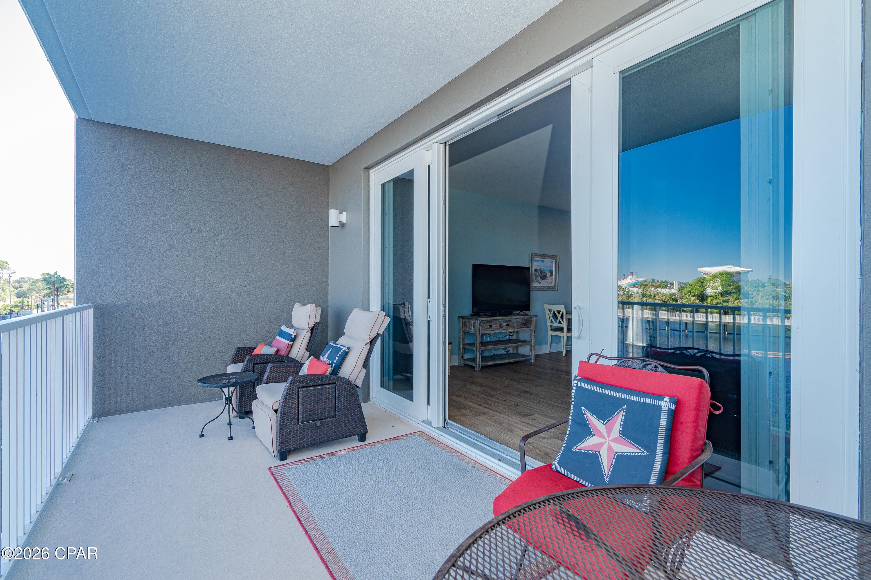Laketown Wharf - Residential