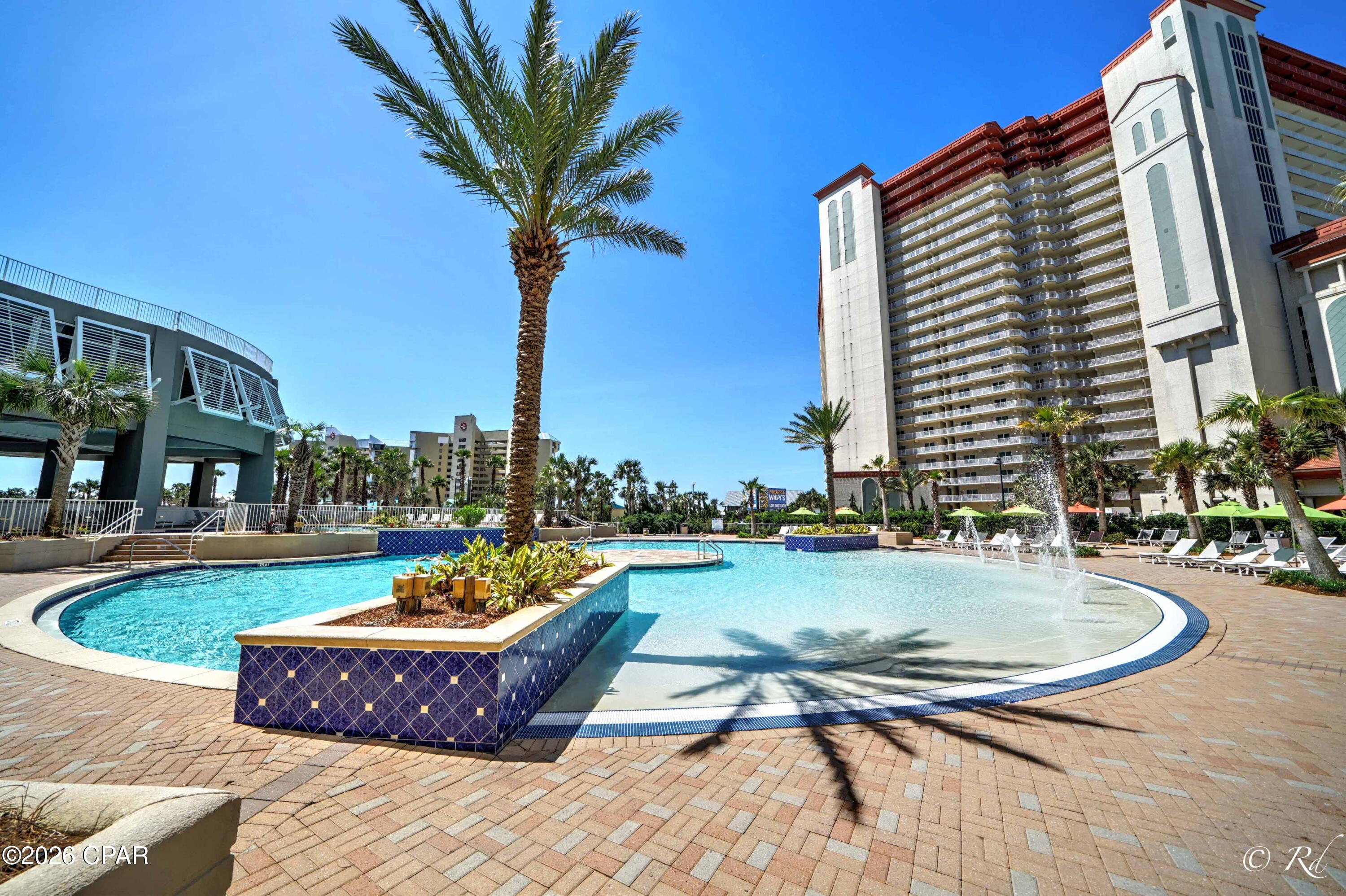 Laketown Wharf - Residential