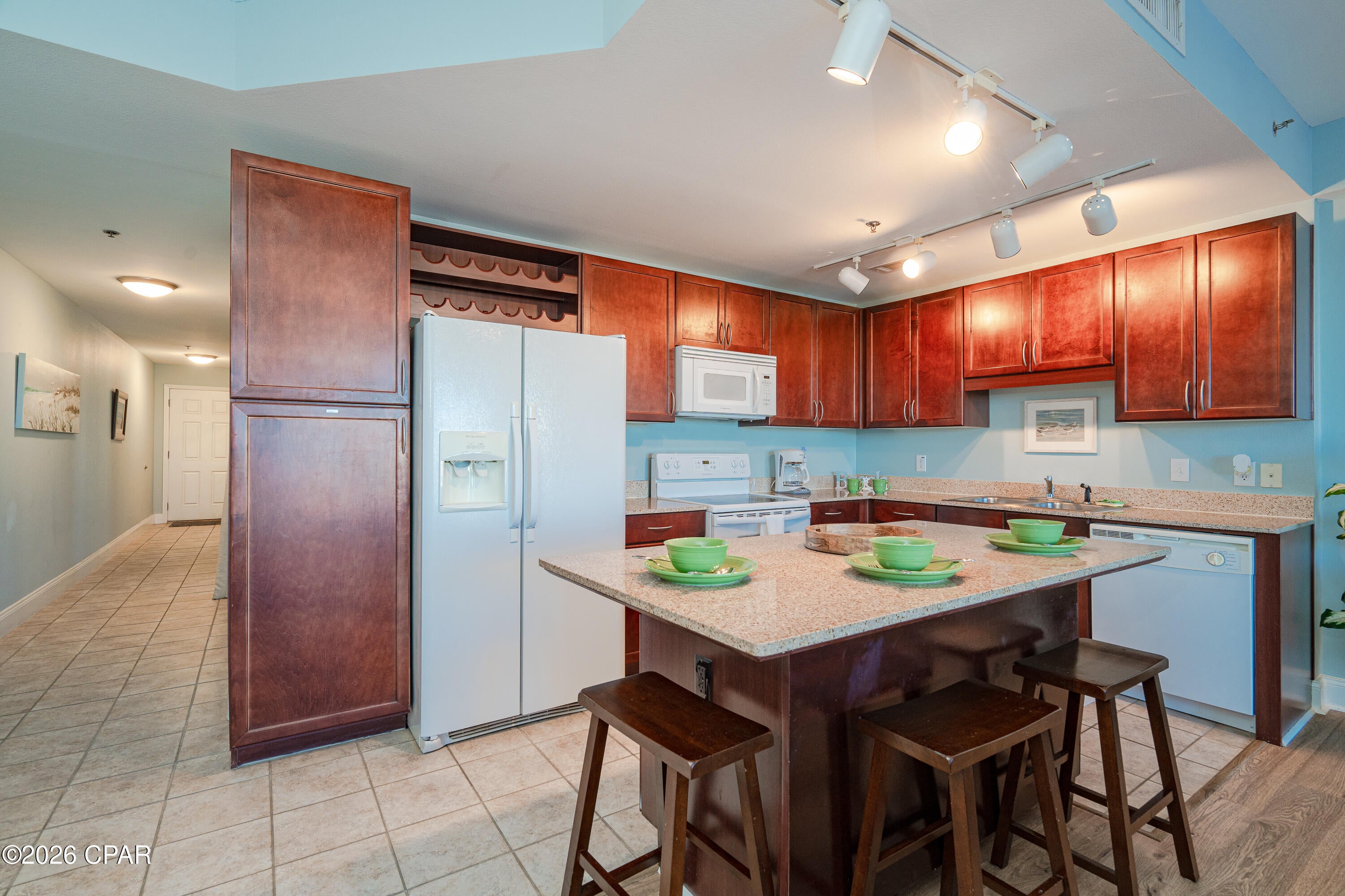 Laketown Wharf - Residential