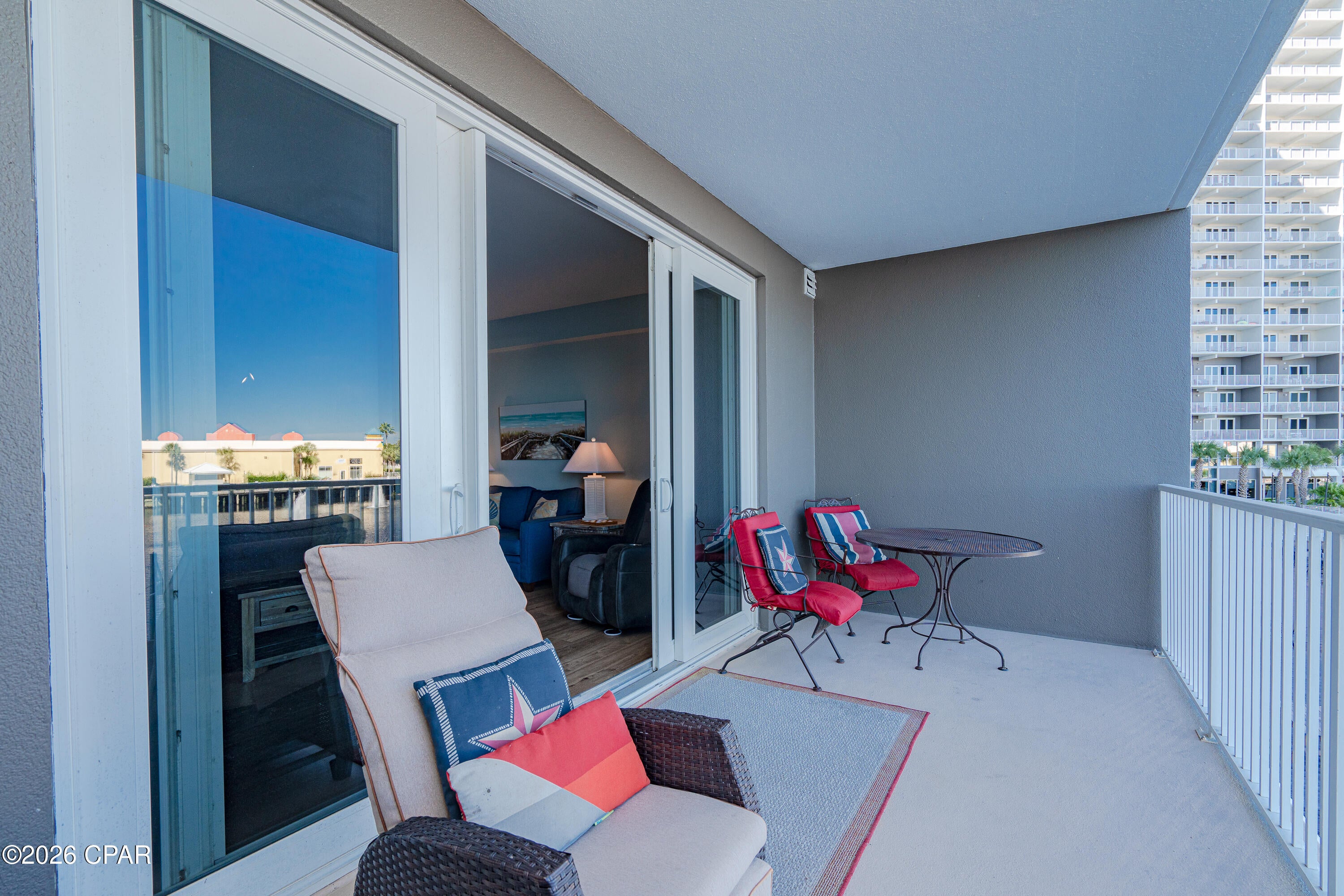Laketown Wharf - Residential