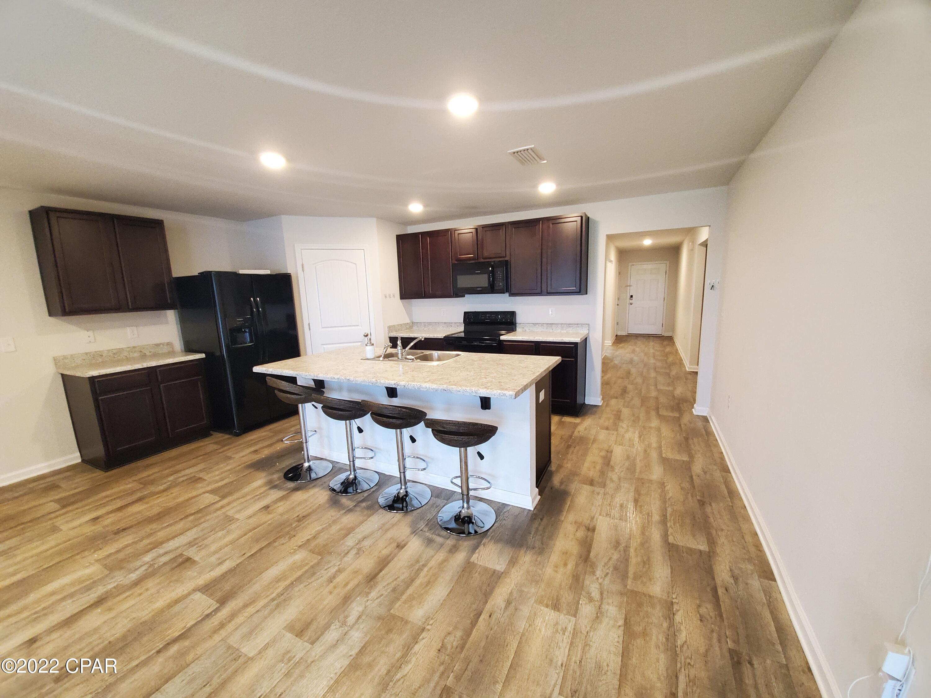 [No Recorded Subdiv] - Residential Lease