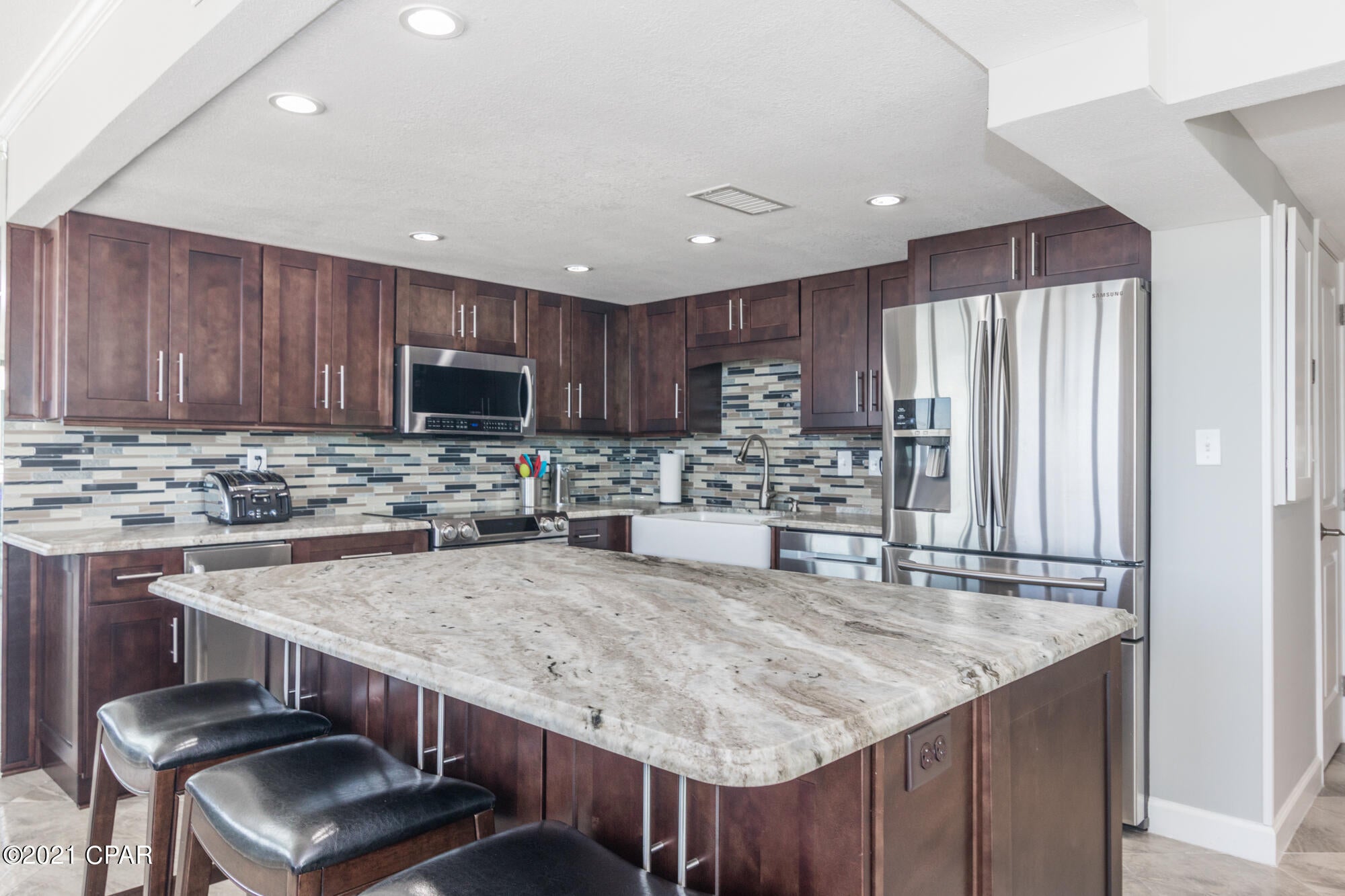 Edgewater Tower III - Residential