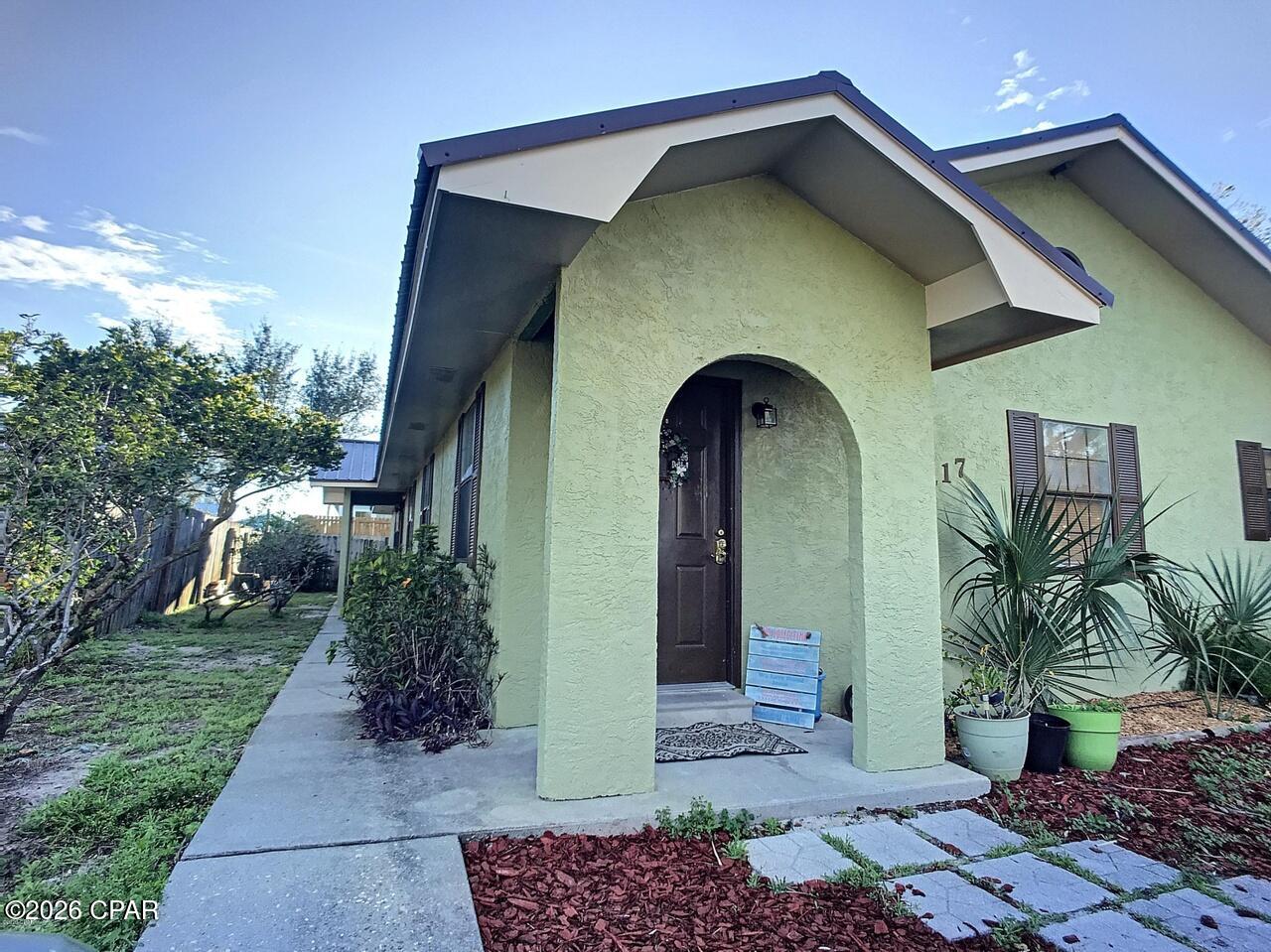 Welcome to this great 2Bed/1Ba unit nestled between Historic Thomas Drive & Grand Lagoon!

This comfortable 2Bed/1Ba unit in Panama City Beach offers convenient coastal living just a short walk from the beach. The unit includes ceiling fans for added comfort and a covered front entry for shelter from the elements. Step out to the outdoor deck, which is enclosed by a privacy fence -- an ideal spot for morning coffee or evening relaxation!

Ideally located between Thomas Drive and the Grand Lagoon, the property provides easy access to nearby shops and waterfront attractions!

------------------------------------------------------------------------

*Water/Sewer, Garbage & Quarterly Pest Control Included!*

*Washer/Dryer Included 'As-Is' for Convenience!*

*NO PETS*