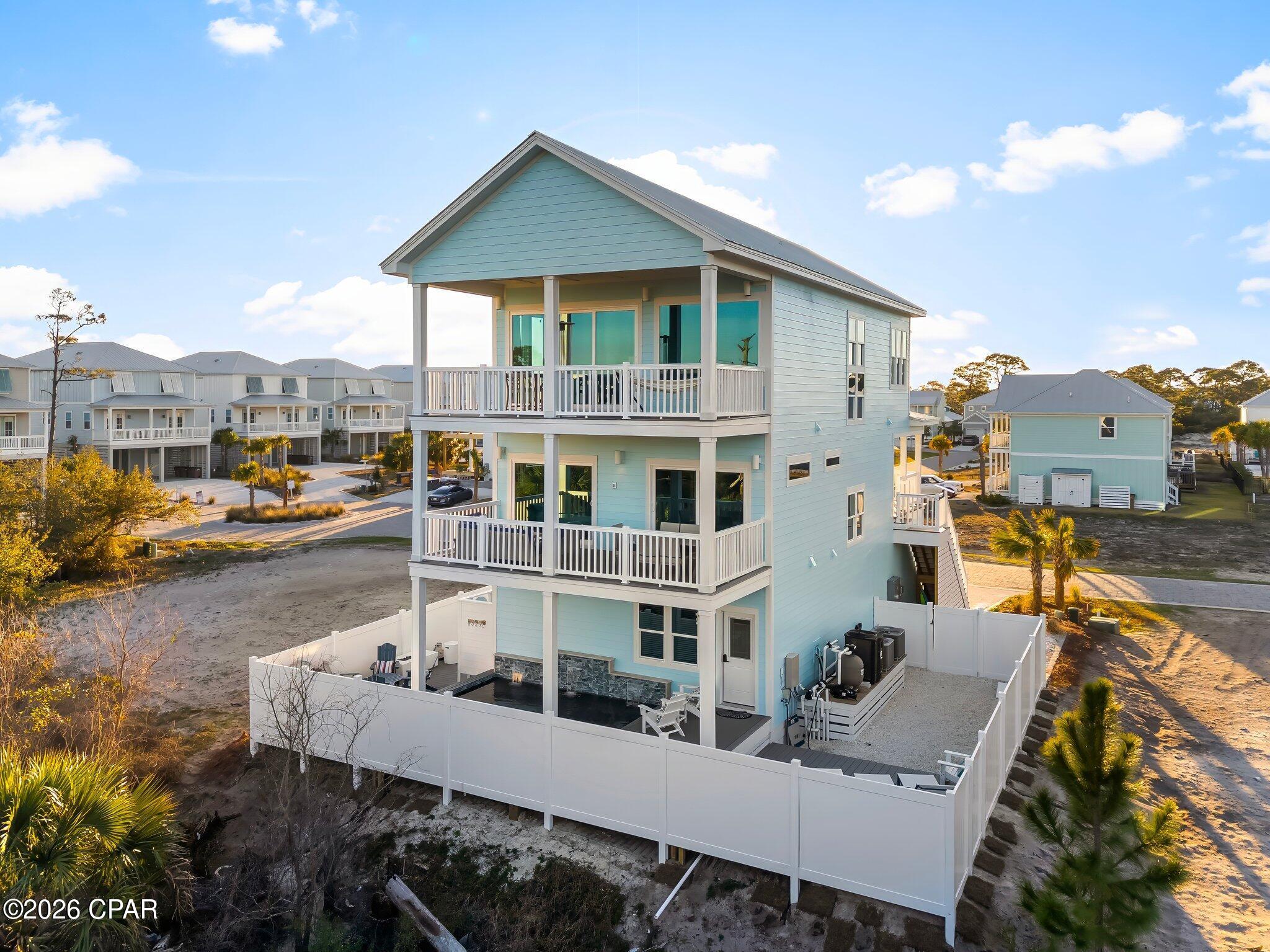 Villa Del Sol - Residential
