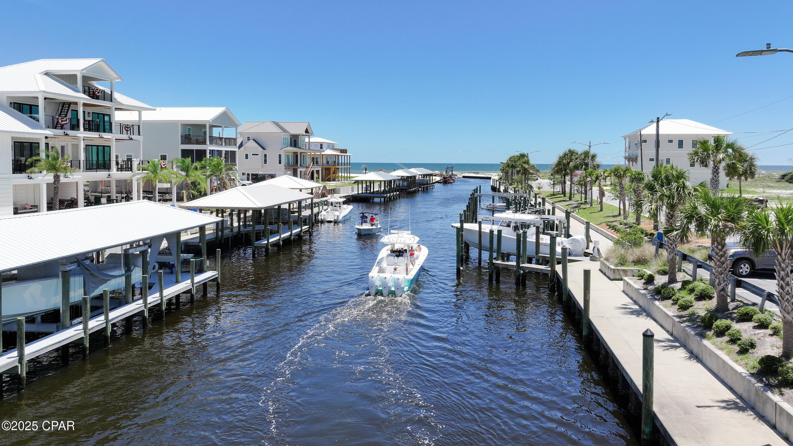 Ocean Plantation - Land