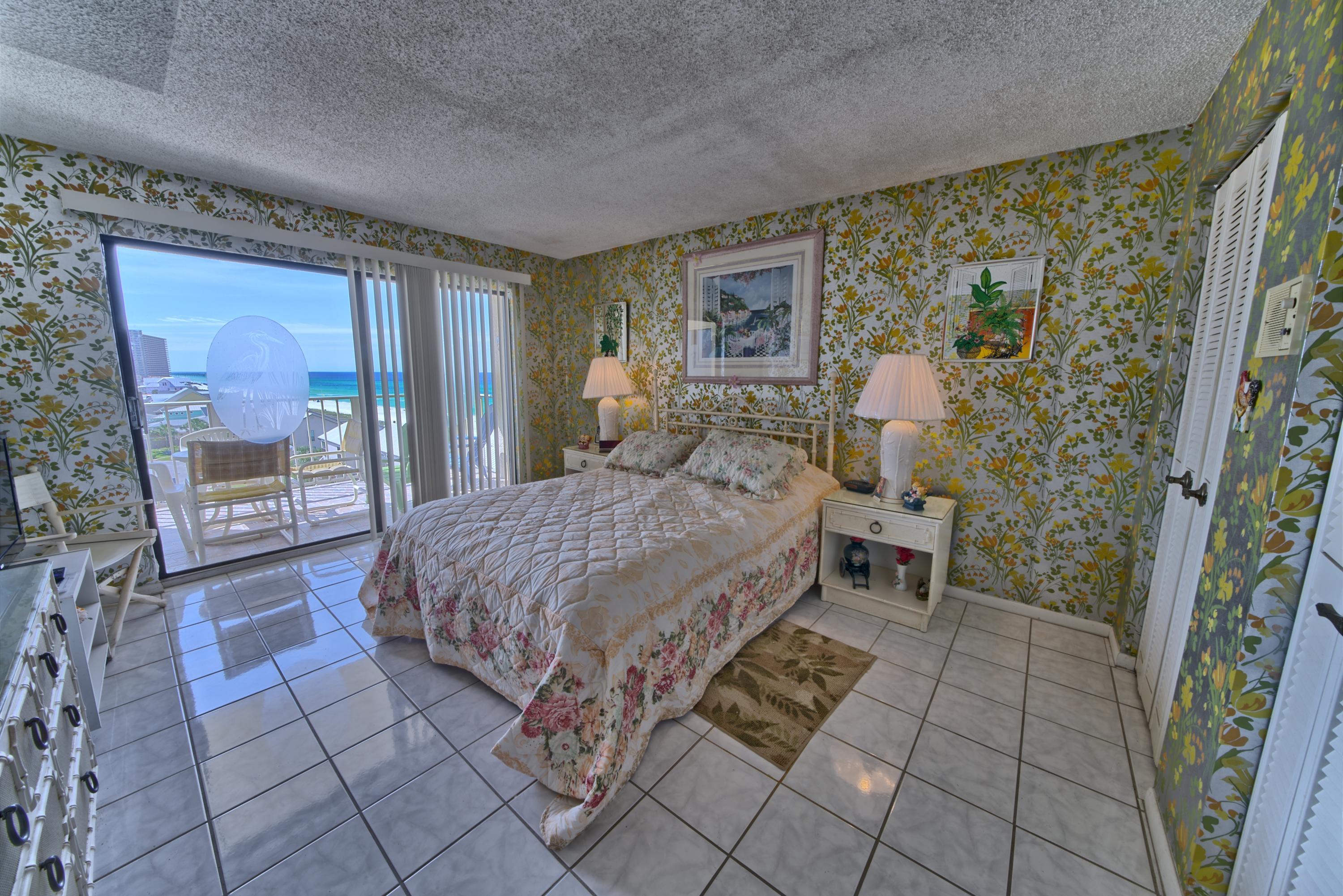 Regency Towers - Residential