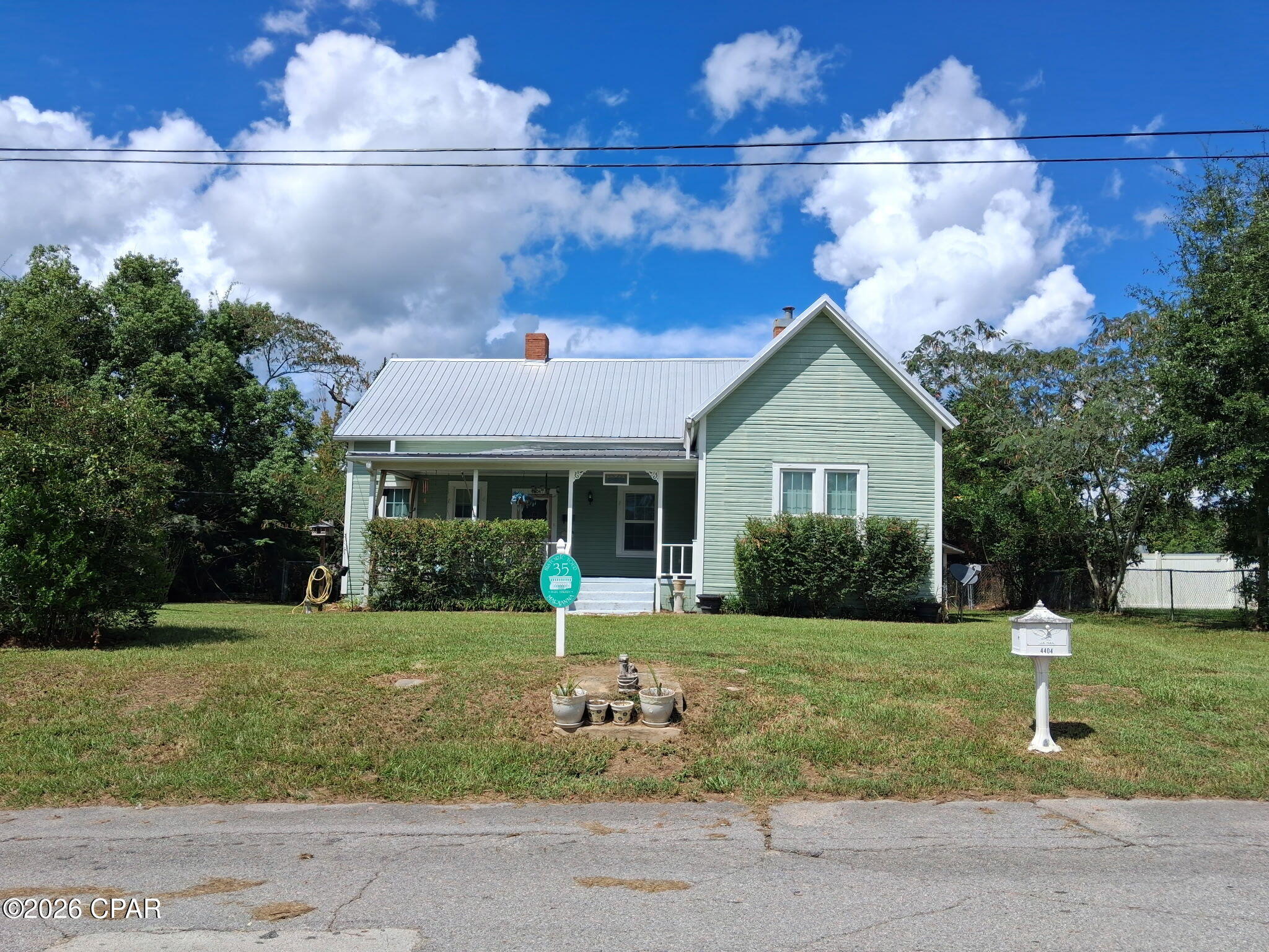 [No Recorded Subdiv] - Residential