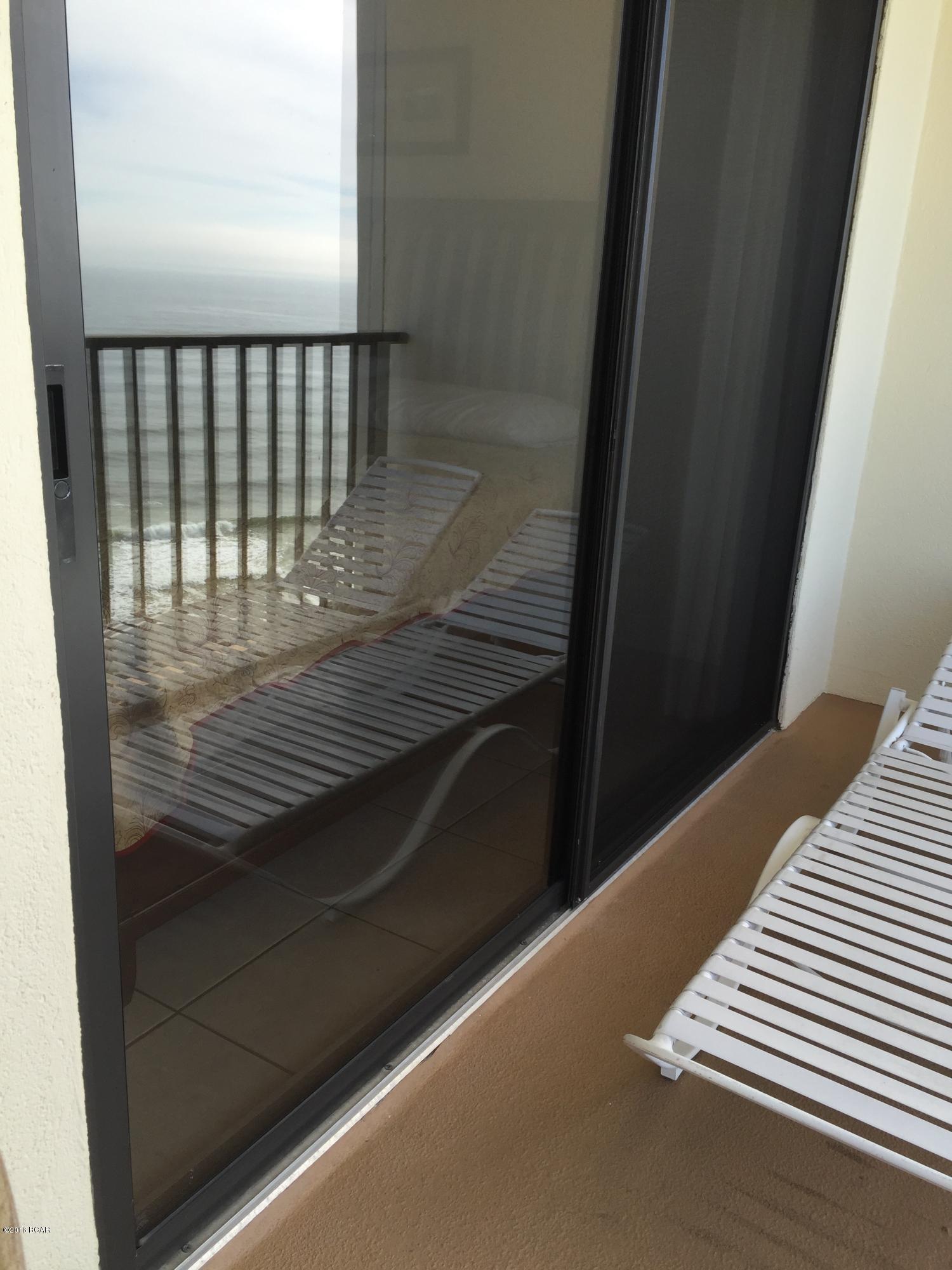The Commodore - Residential