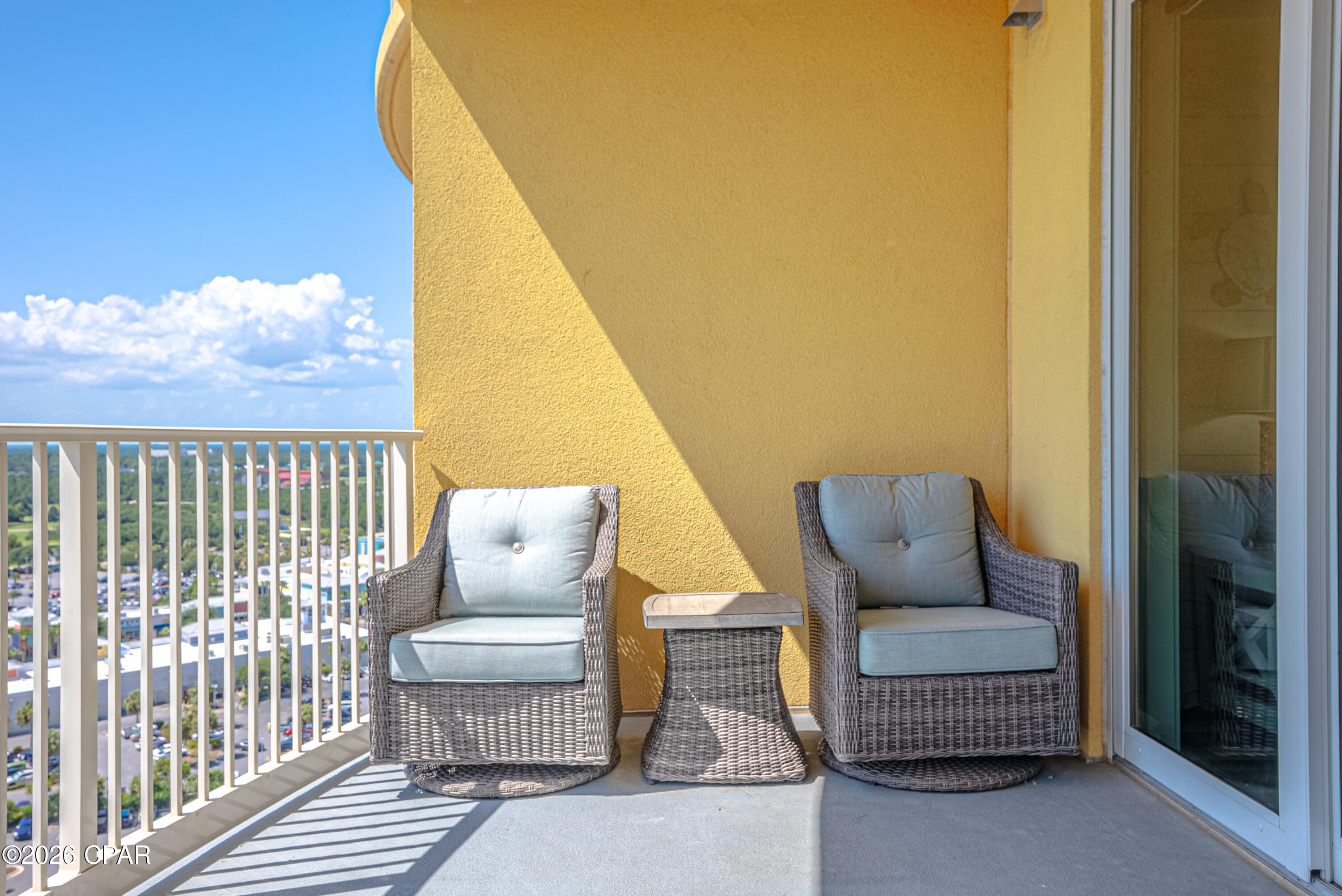 Calypso Towers III - Residential