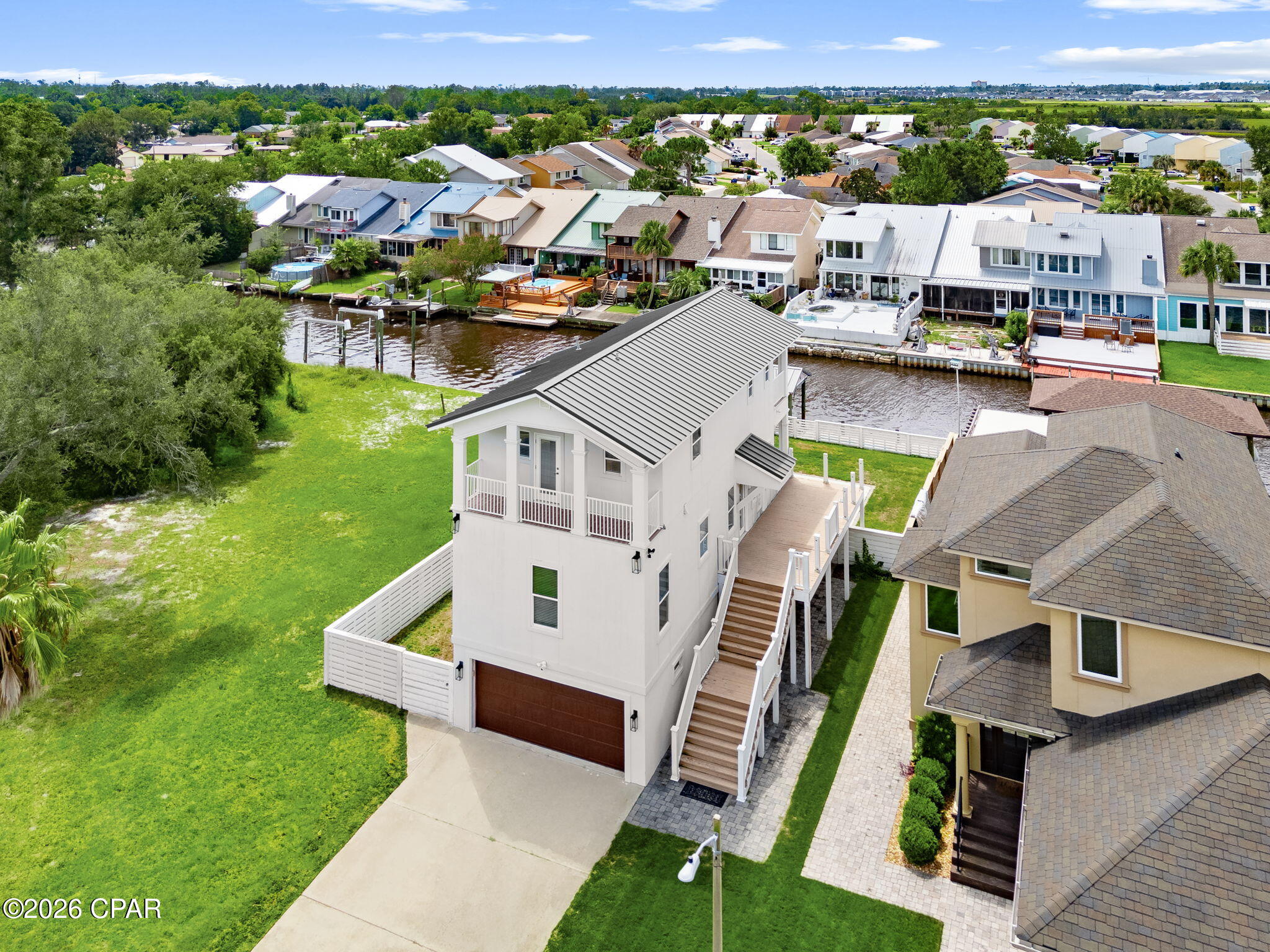 Venetian Villa - Residential