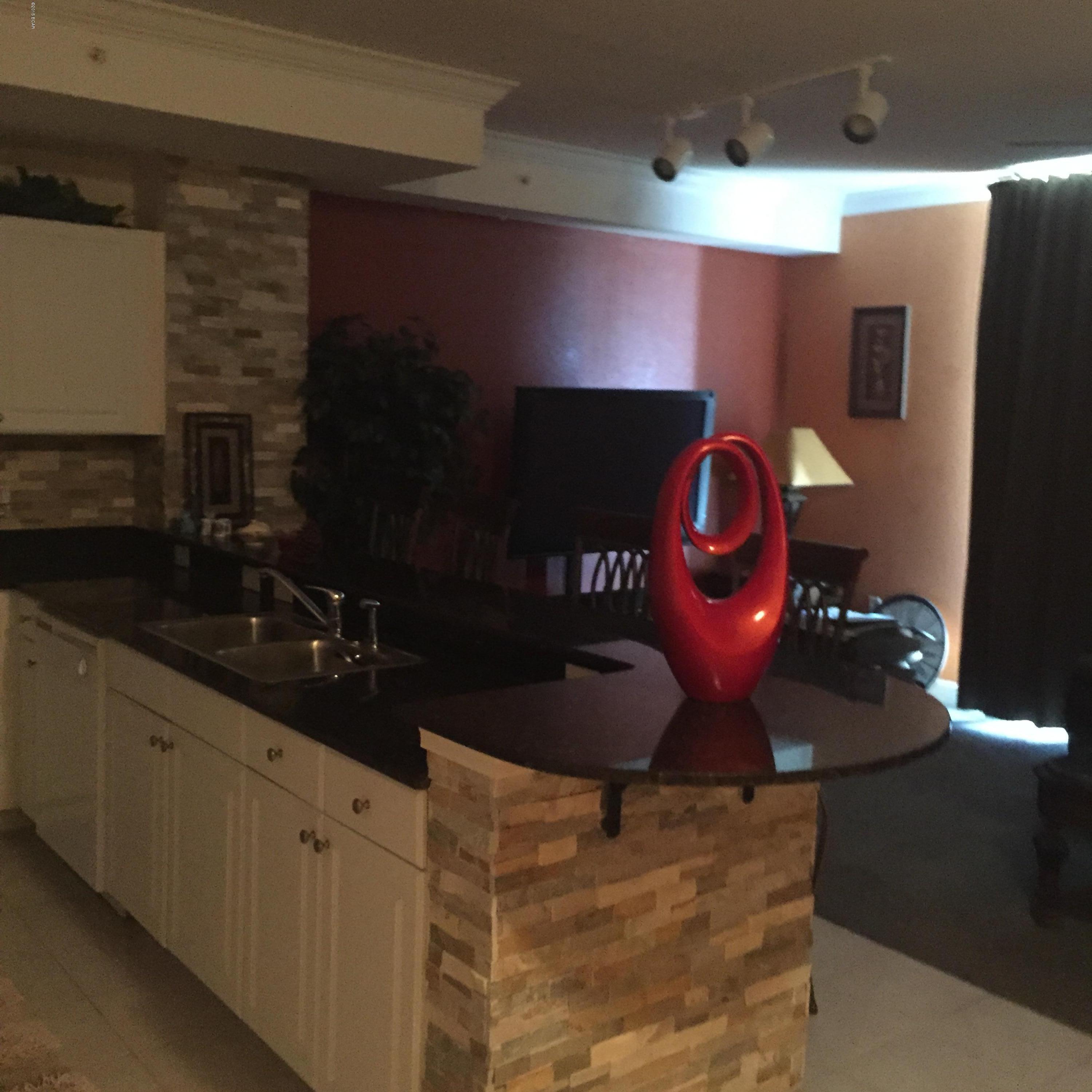 Tidewater Beach Phase I - Residential Lease