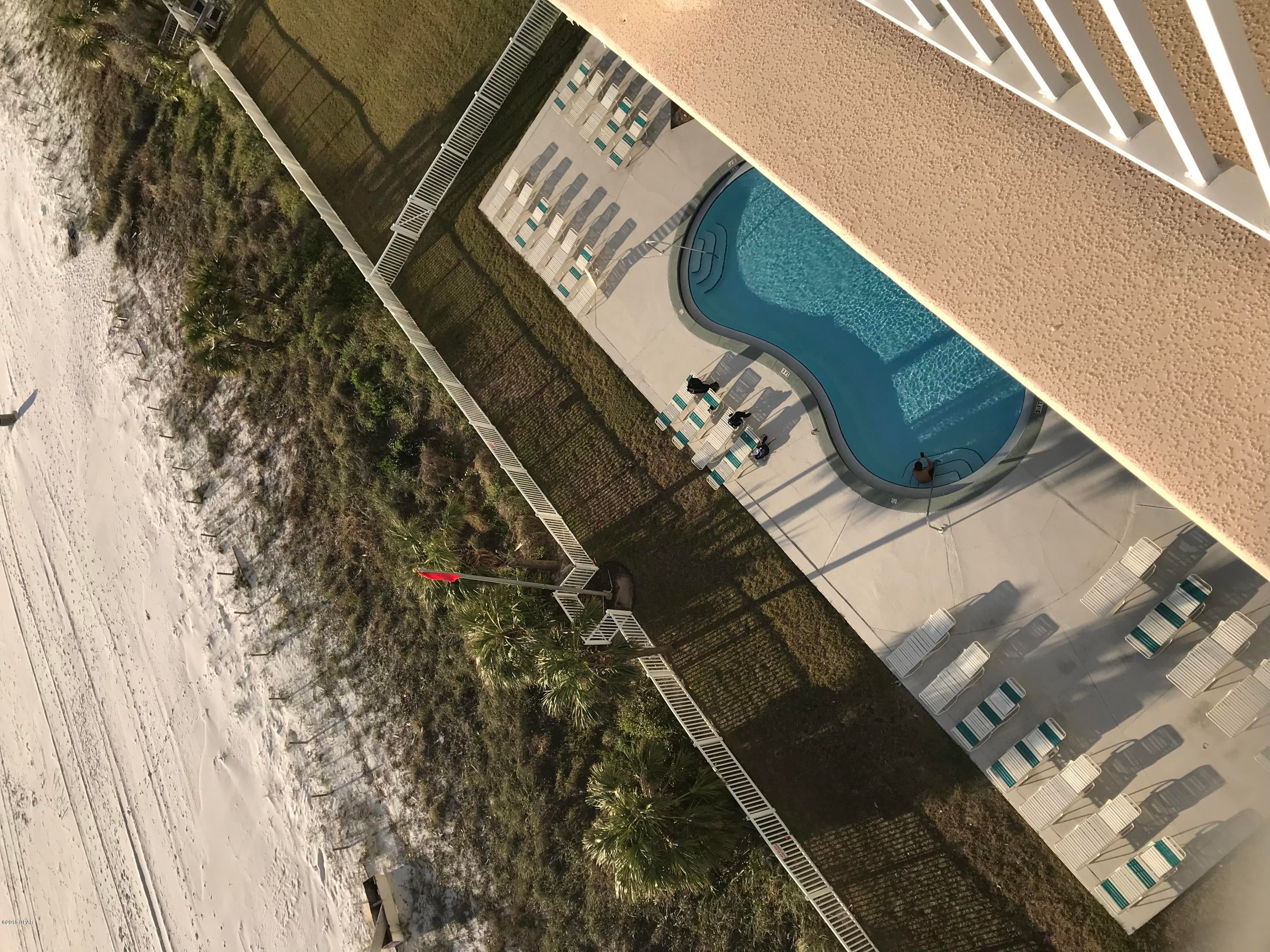 Long Beach Towers III - Residential