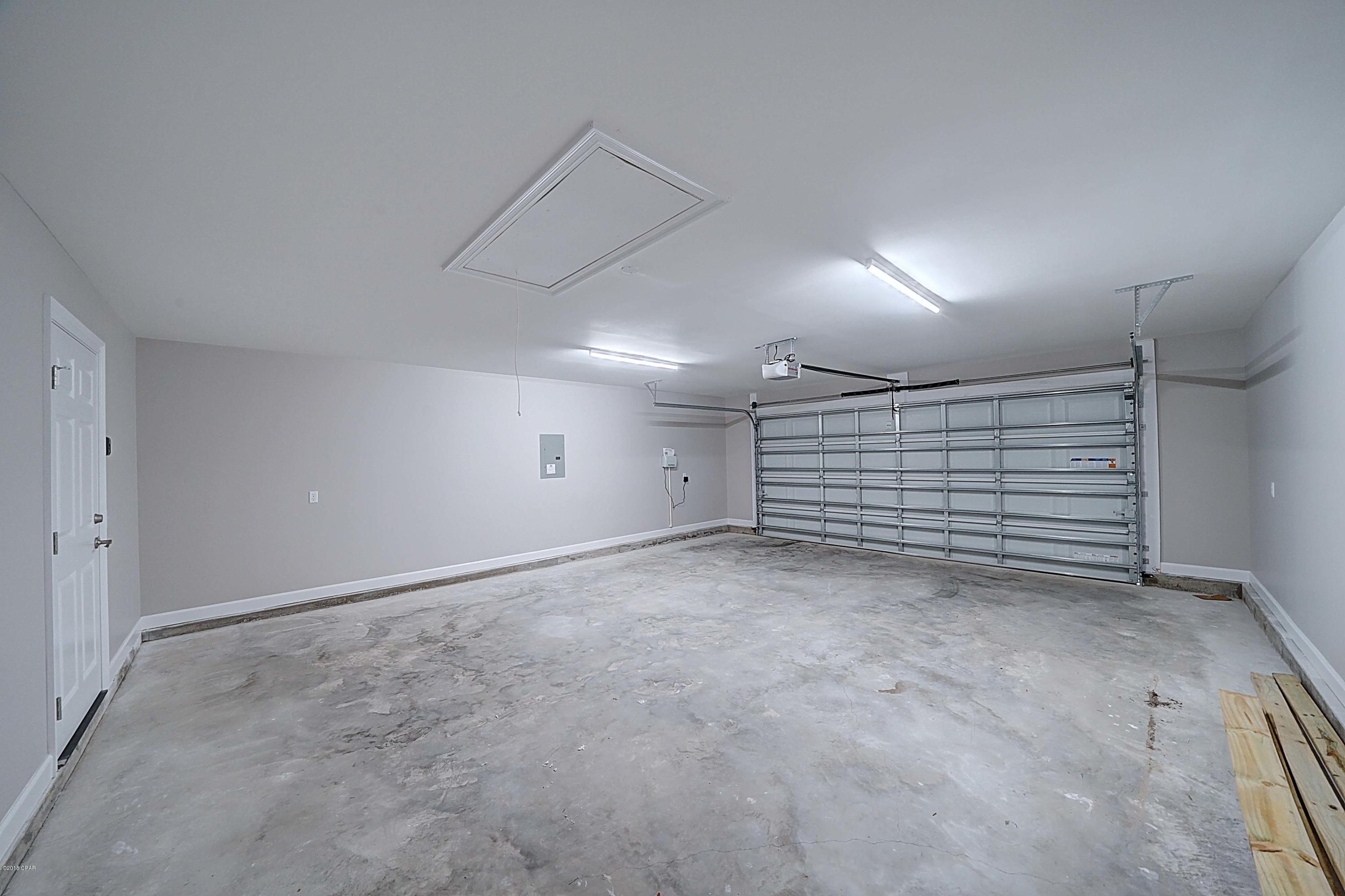 Pines 4th Add - Residential