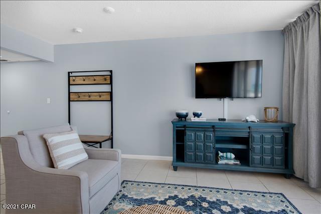 Long Beach Towers I - Residential