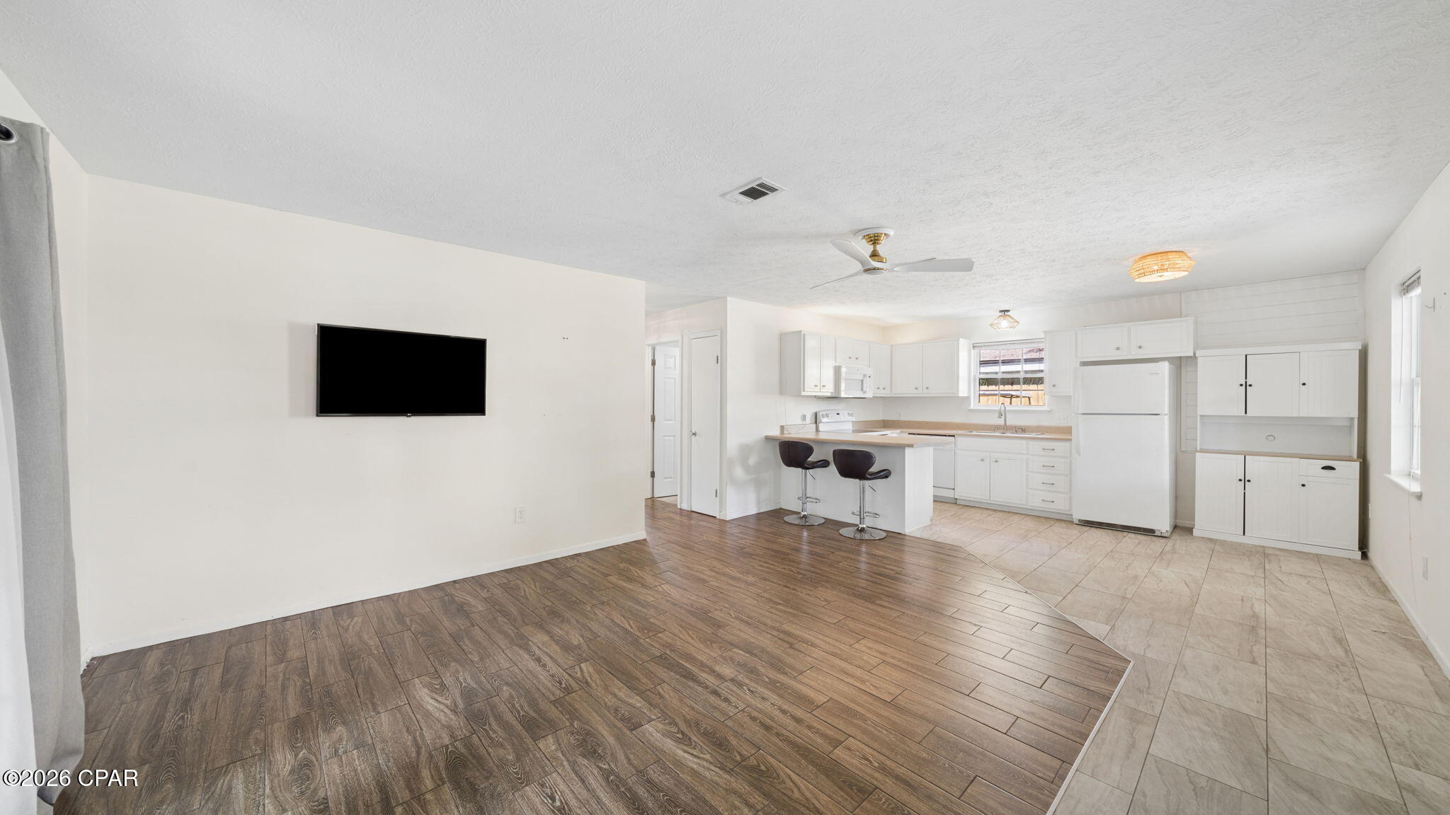 [No Recorded Subdiv] - Residential Lease