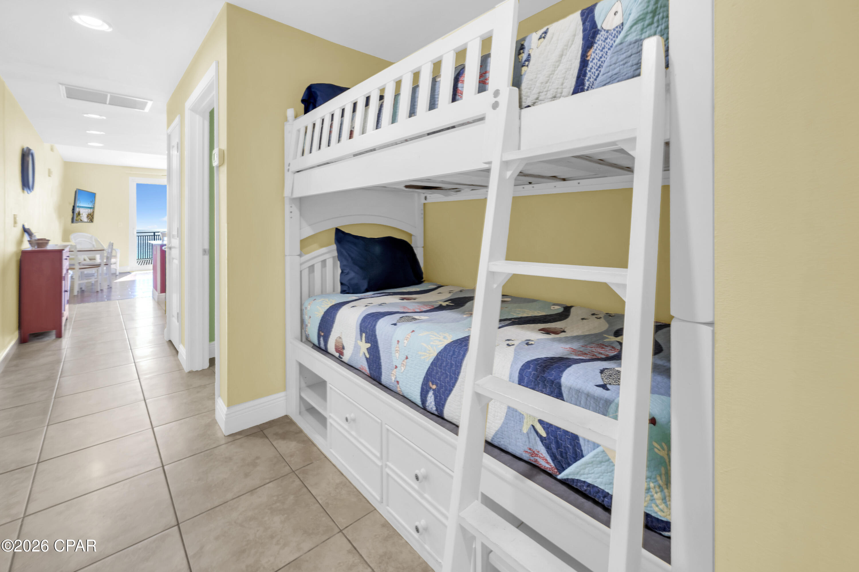 Sterling Breeze - Residential