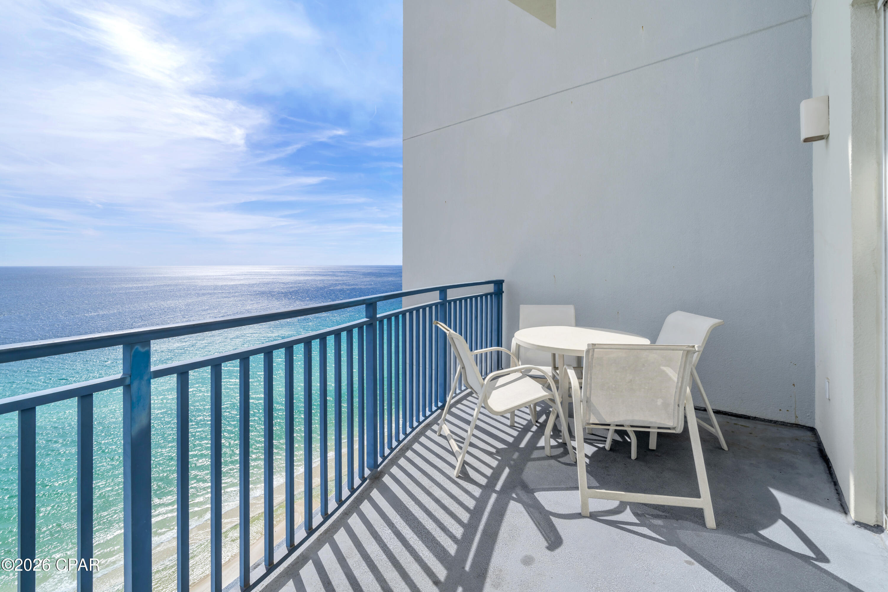 Sterling Breeze - Residential