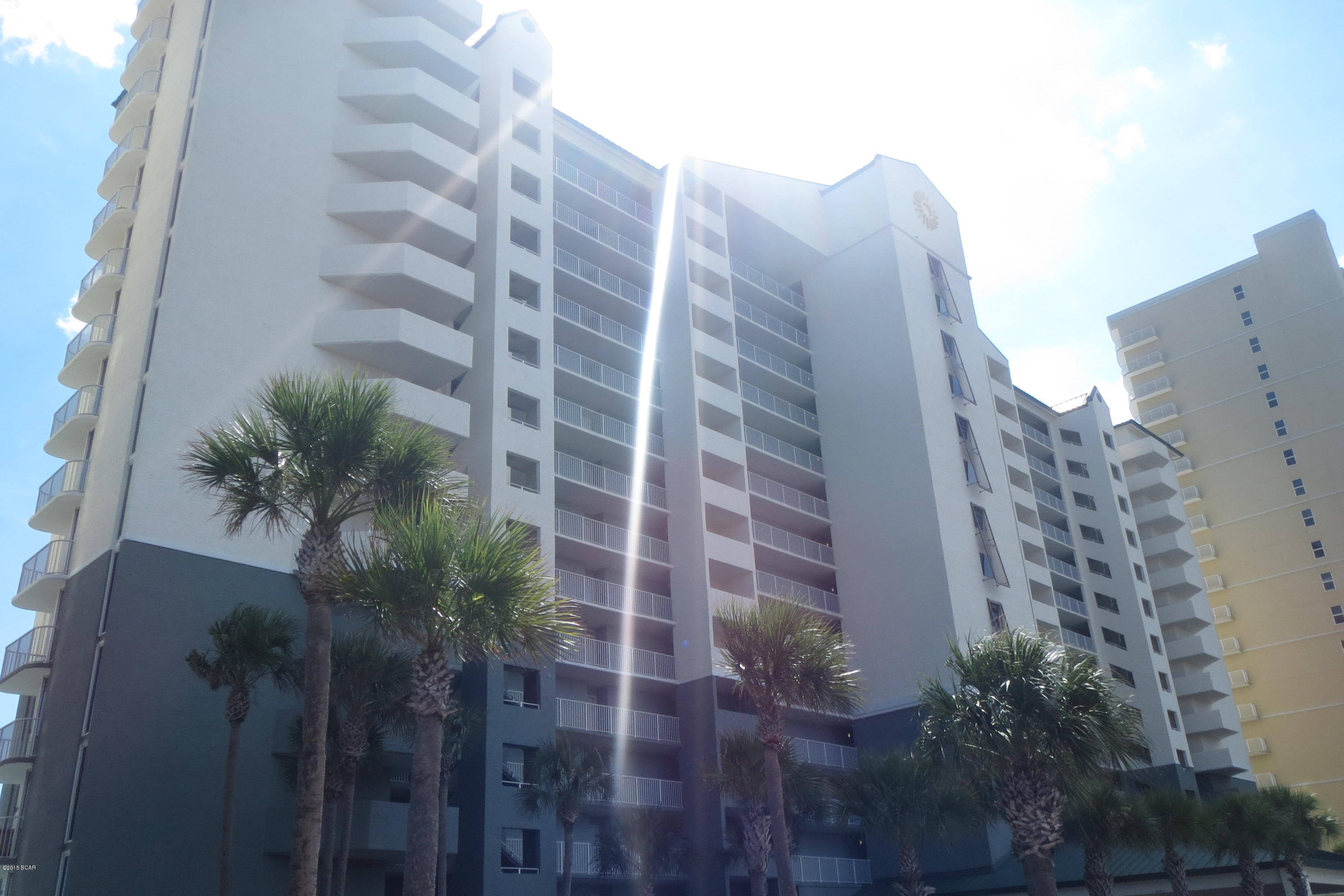 BEAUTIFULLLY FURNISHED STUDIO UNIT and rental ready! This unit features a spacious room with a king-size bed, sofa/sitting area, kitchenette and a full bath that connects to a washer/dryer closet.  There is a balcony with great views of the Gulf.  This is the perfect unit for those weekend get-a-ways!
