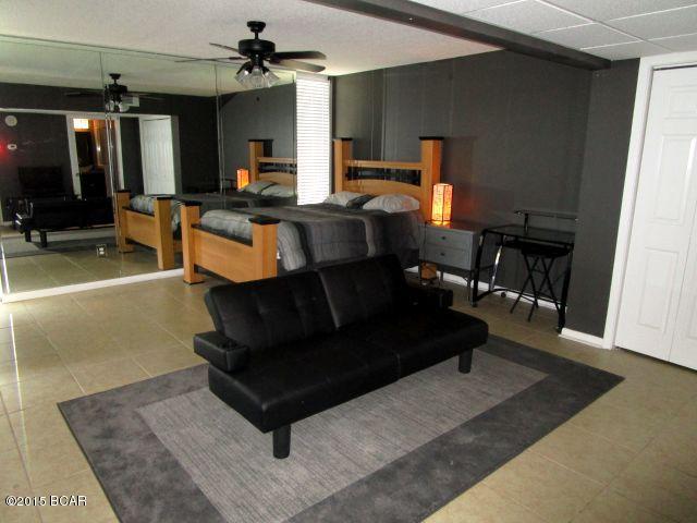 Long Beach Towers IV - Residential