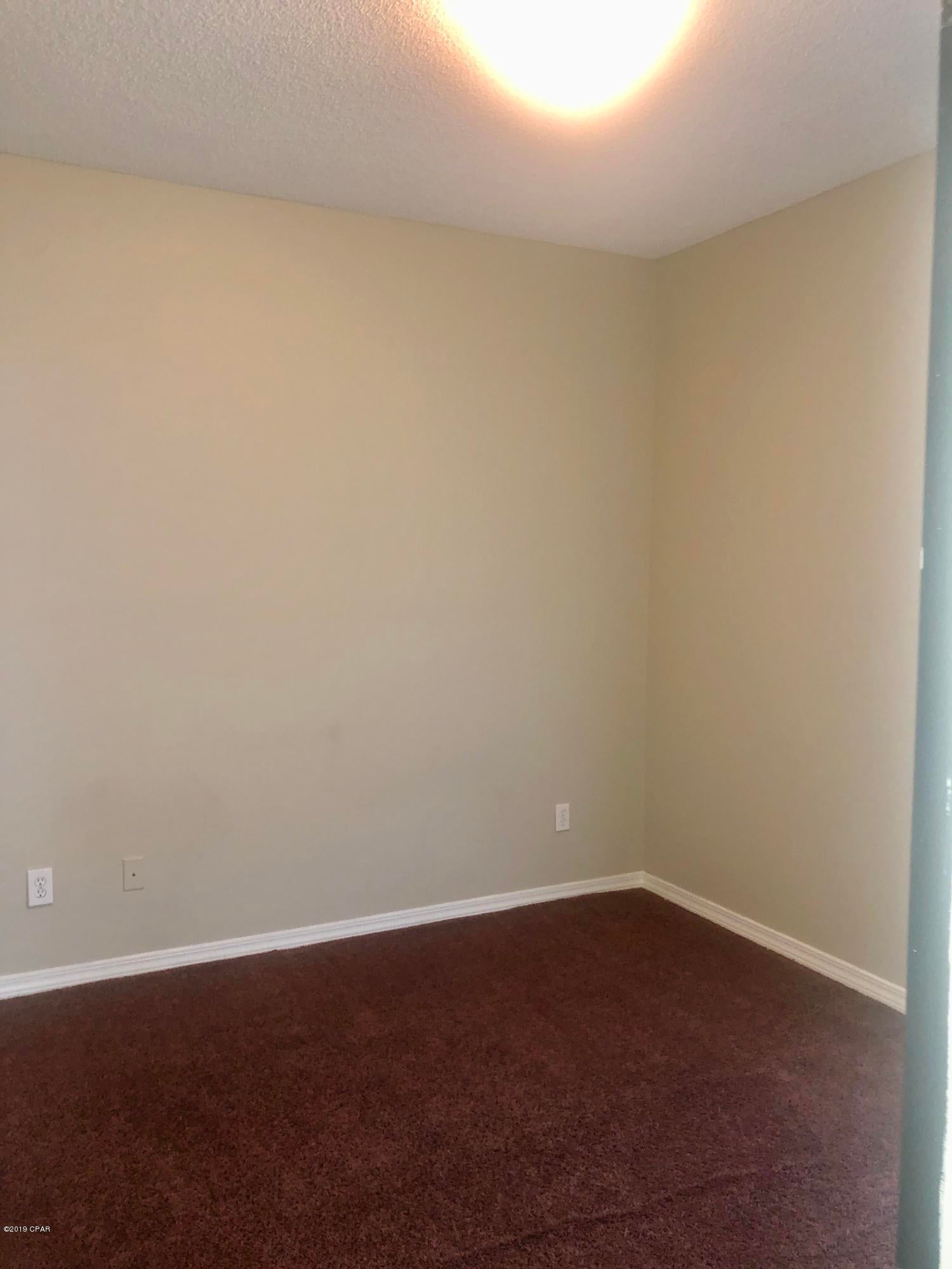 Hammocks - Residential Lease