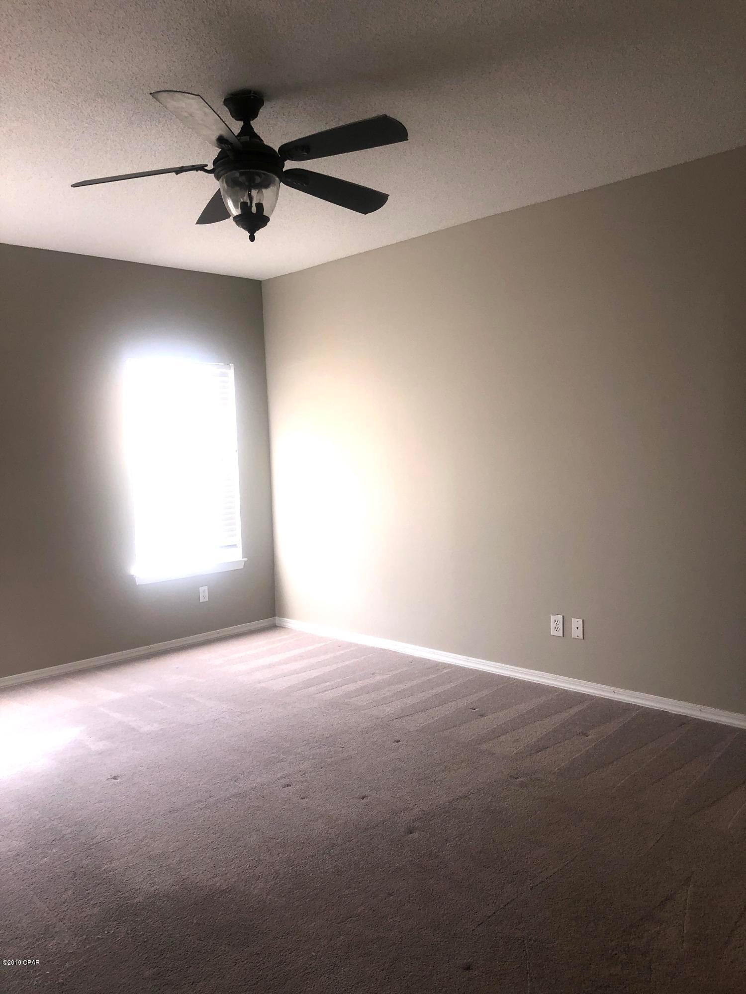 Hammocks - Residential Lease