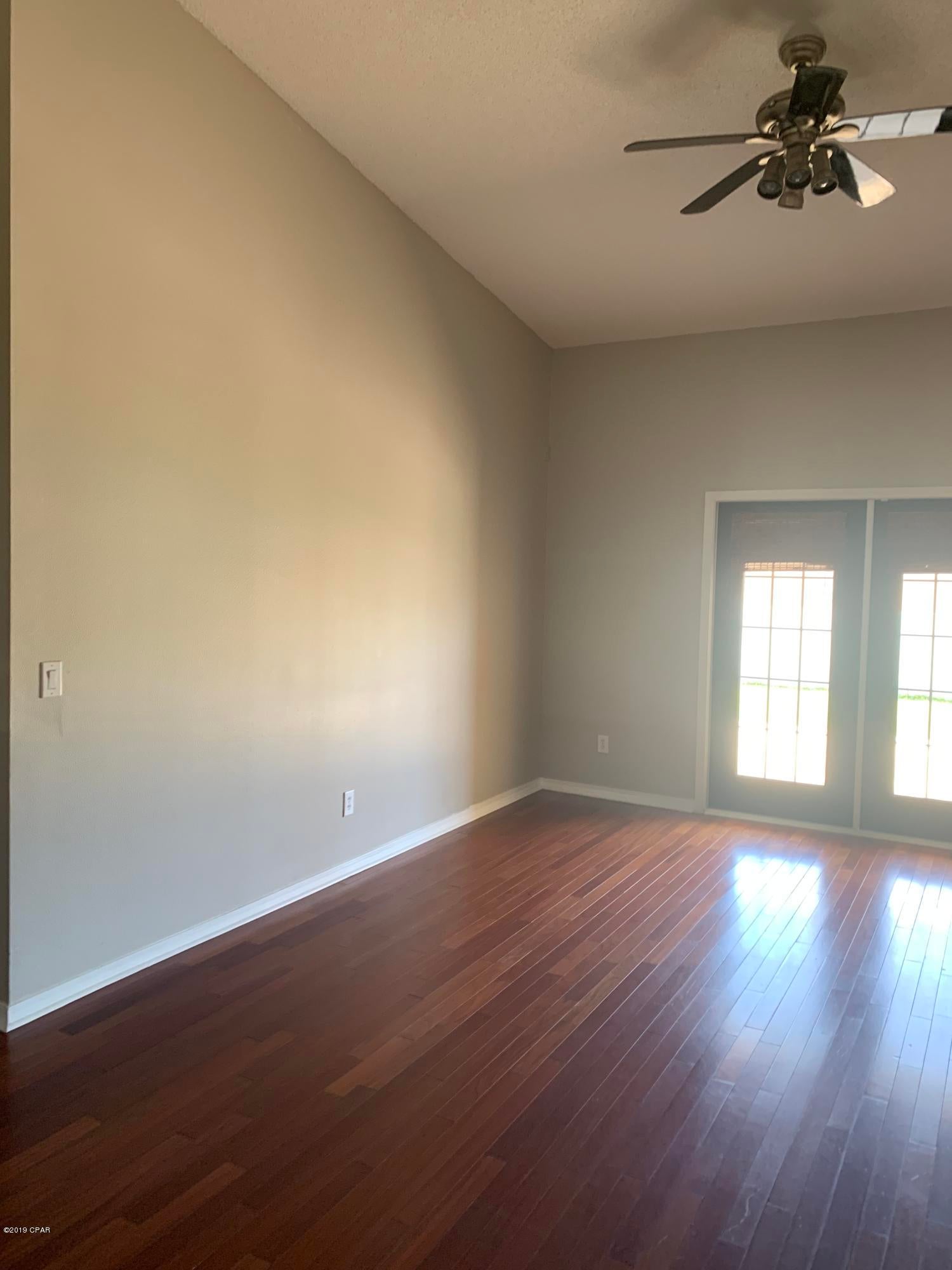 Hammocks - Residential Lease