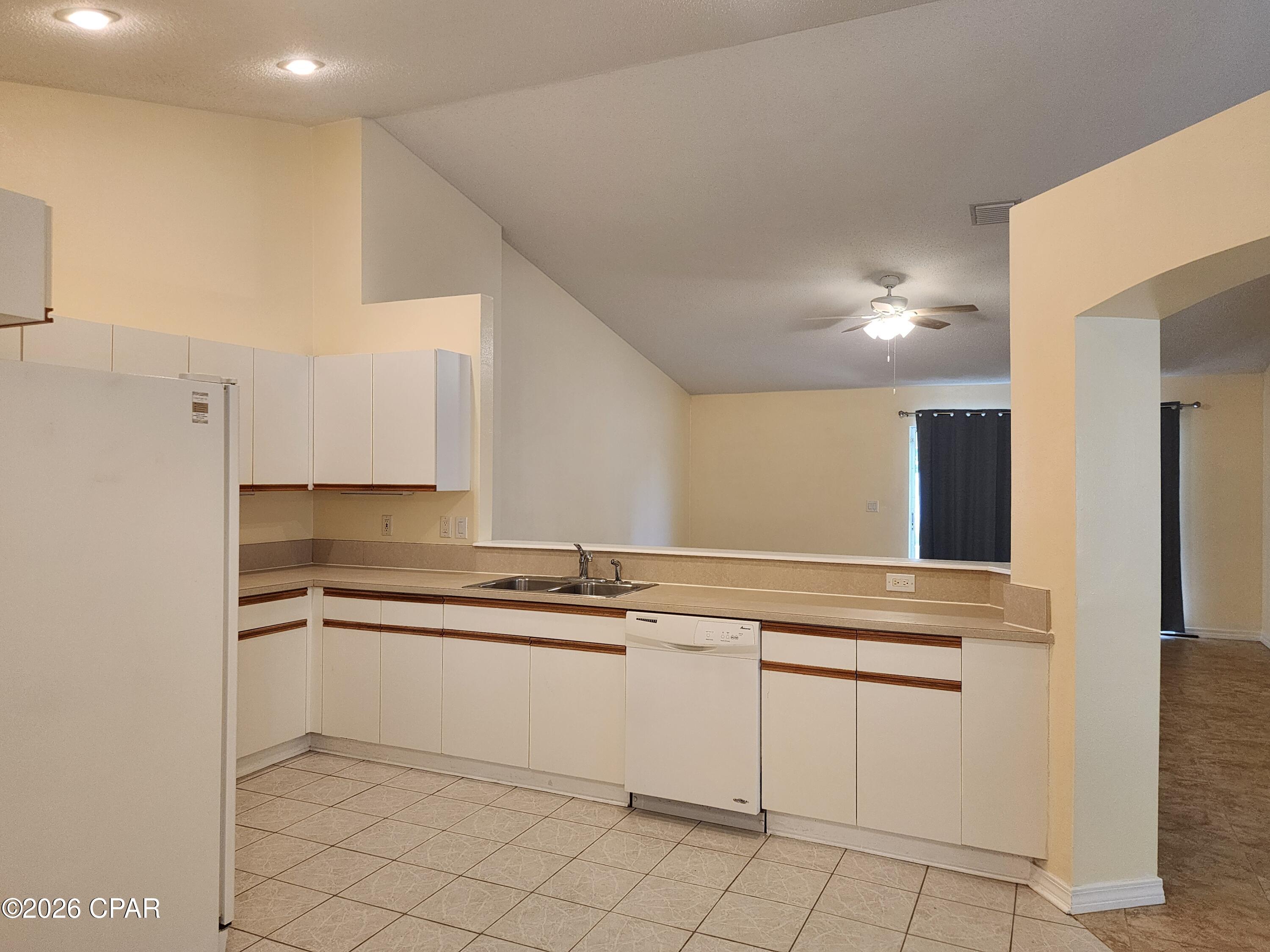 Summerwood Phase III - Residential Lease